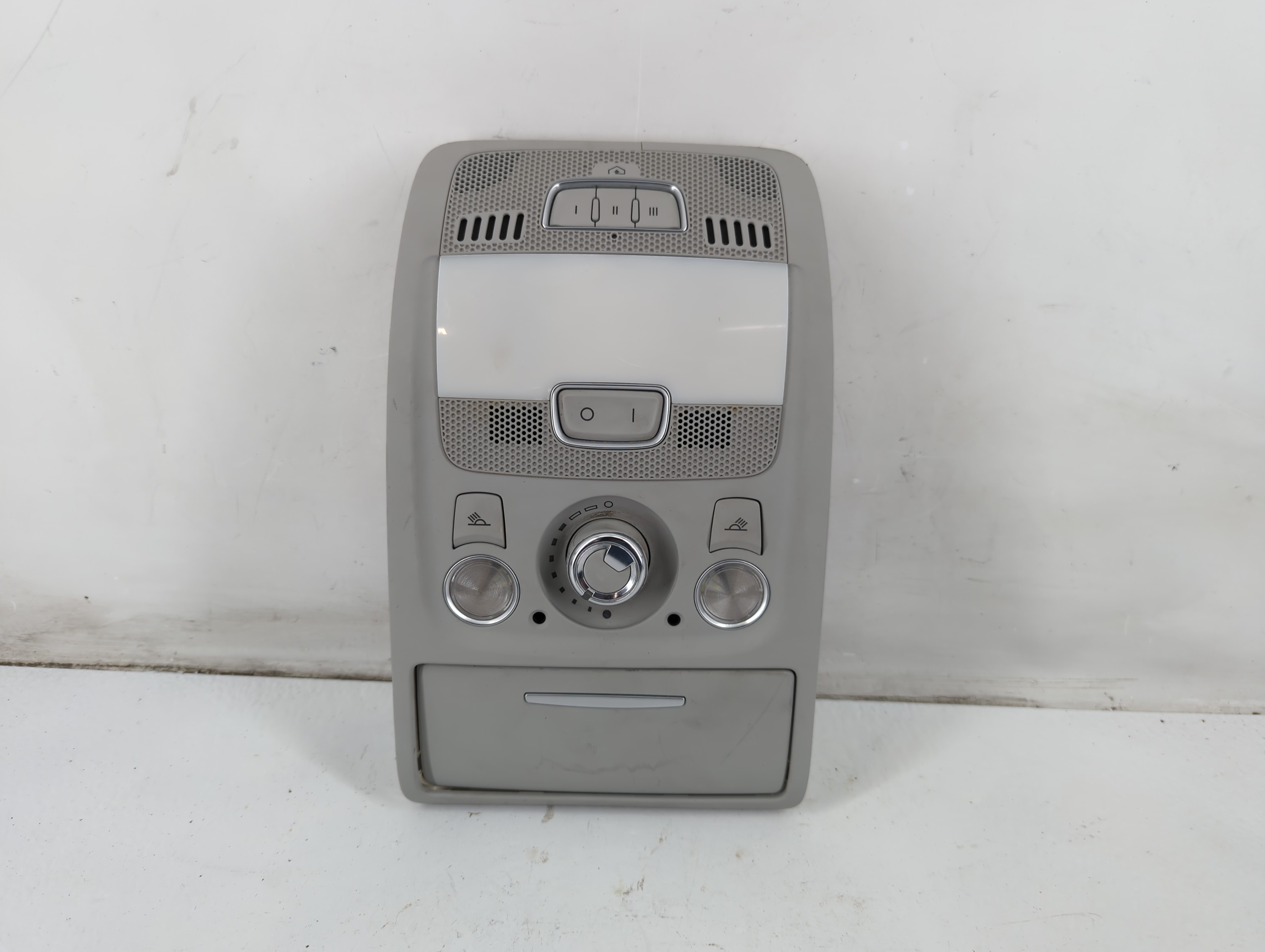 Picture of 2014 Audi A4 Overhead Roof Console 1093223