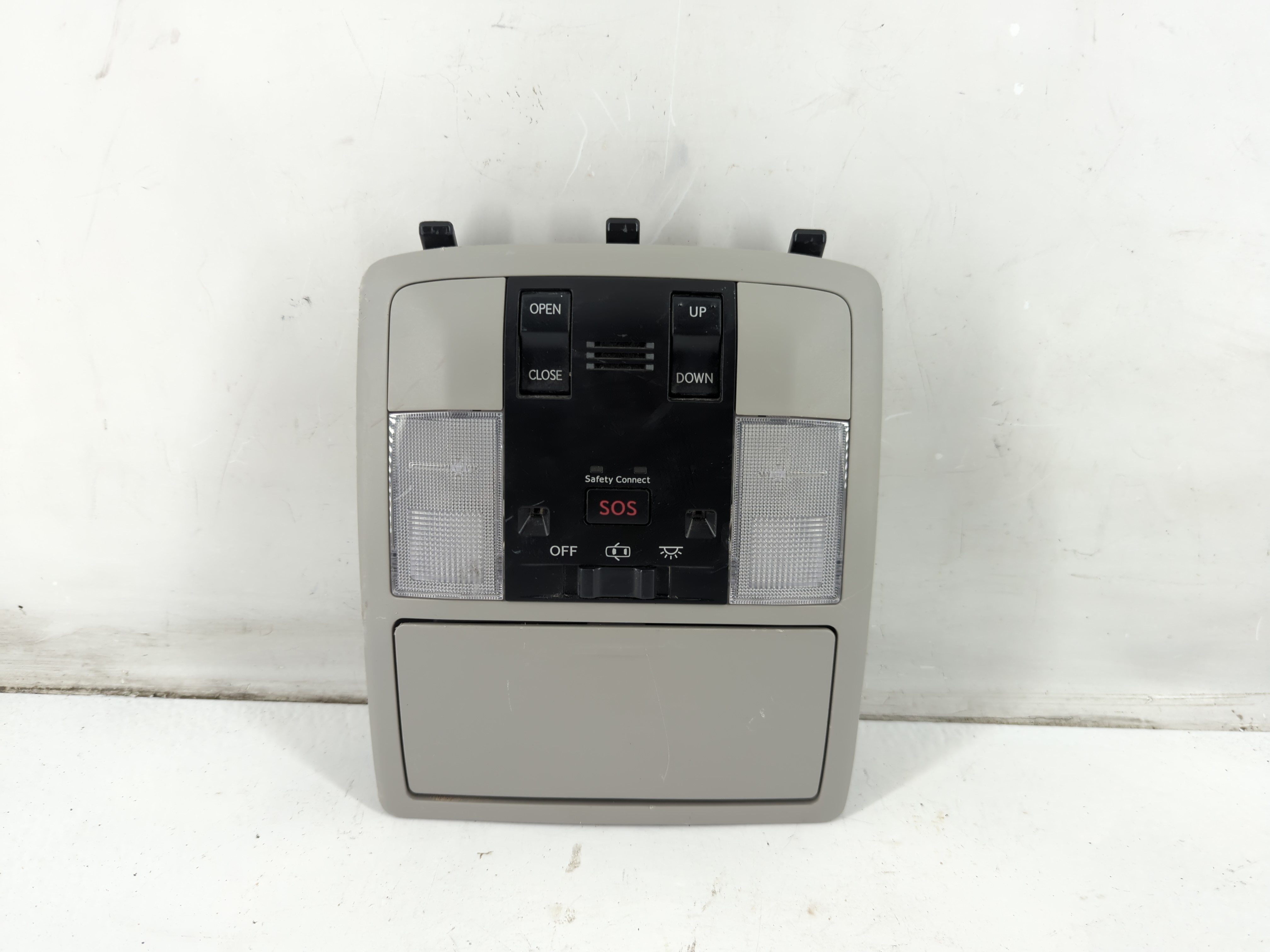 2013 Lexus Ct200h Overhead Roof Console 1093225 - Oemusedautoparts1.com