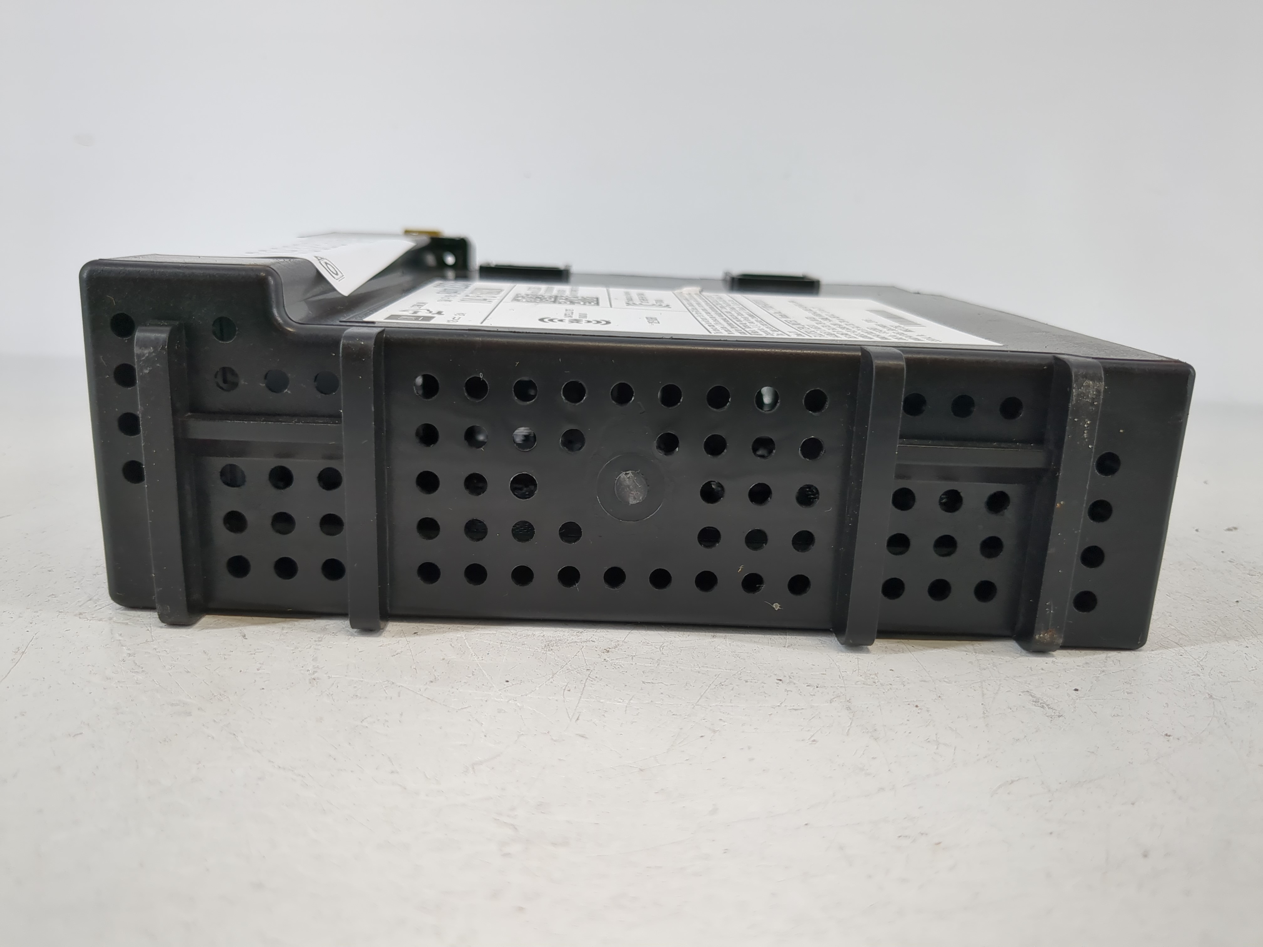 2016-2019 Chevrolet Silverado 1500 Am Fm Cd Player Radio Receiver 1093233 - Oemusedautoparts1.com