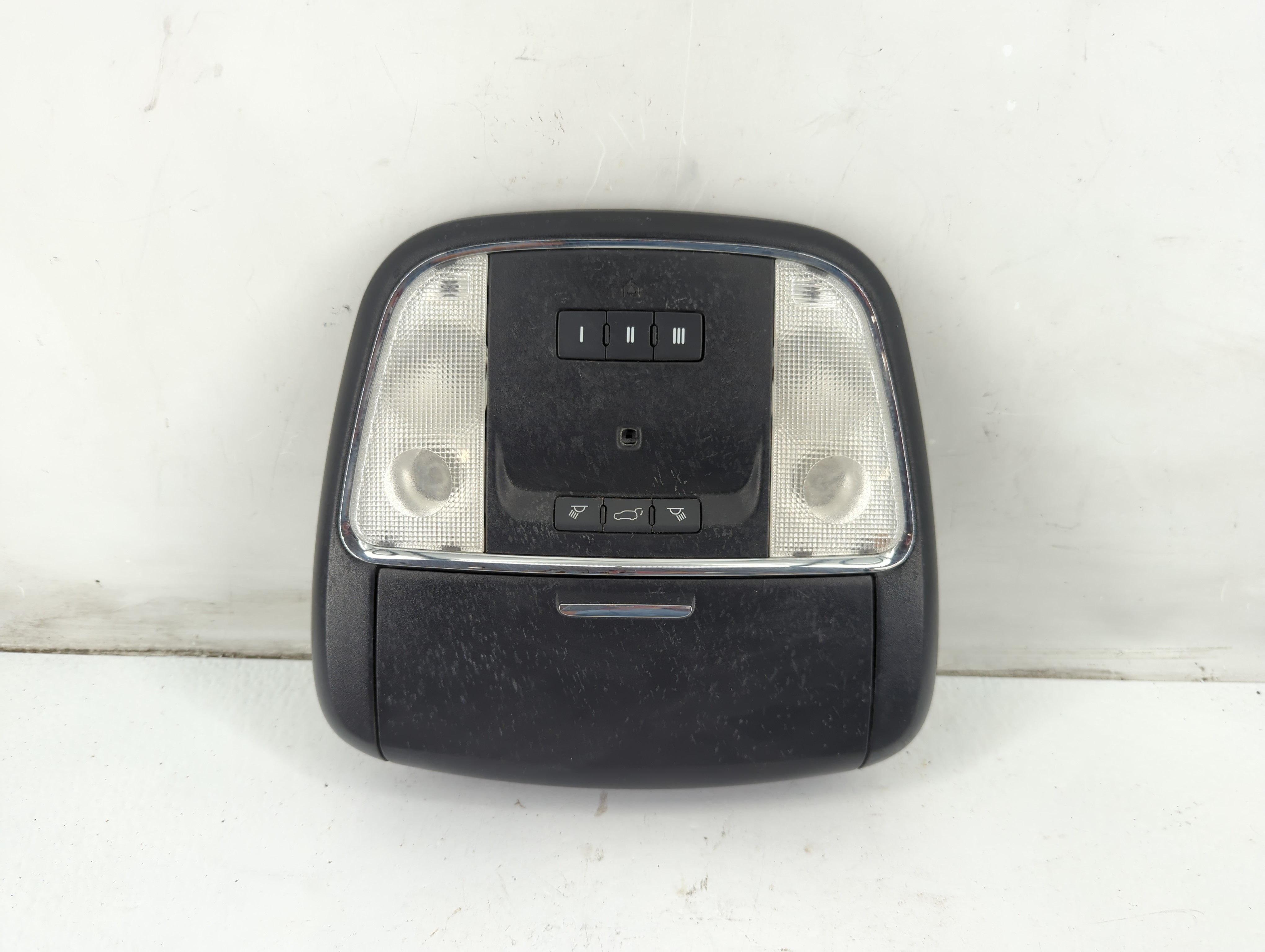 2019 Dodge Durango Overhead Roof Console 1093235 - Oemusedautoparts1.com