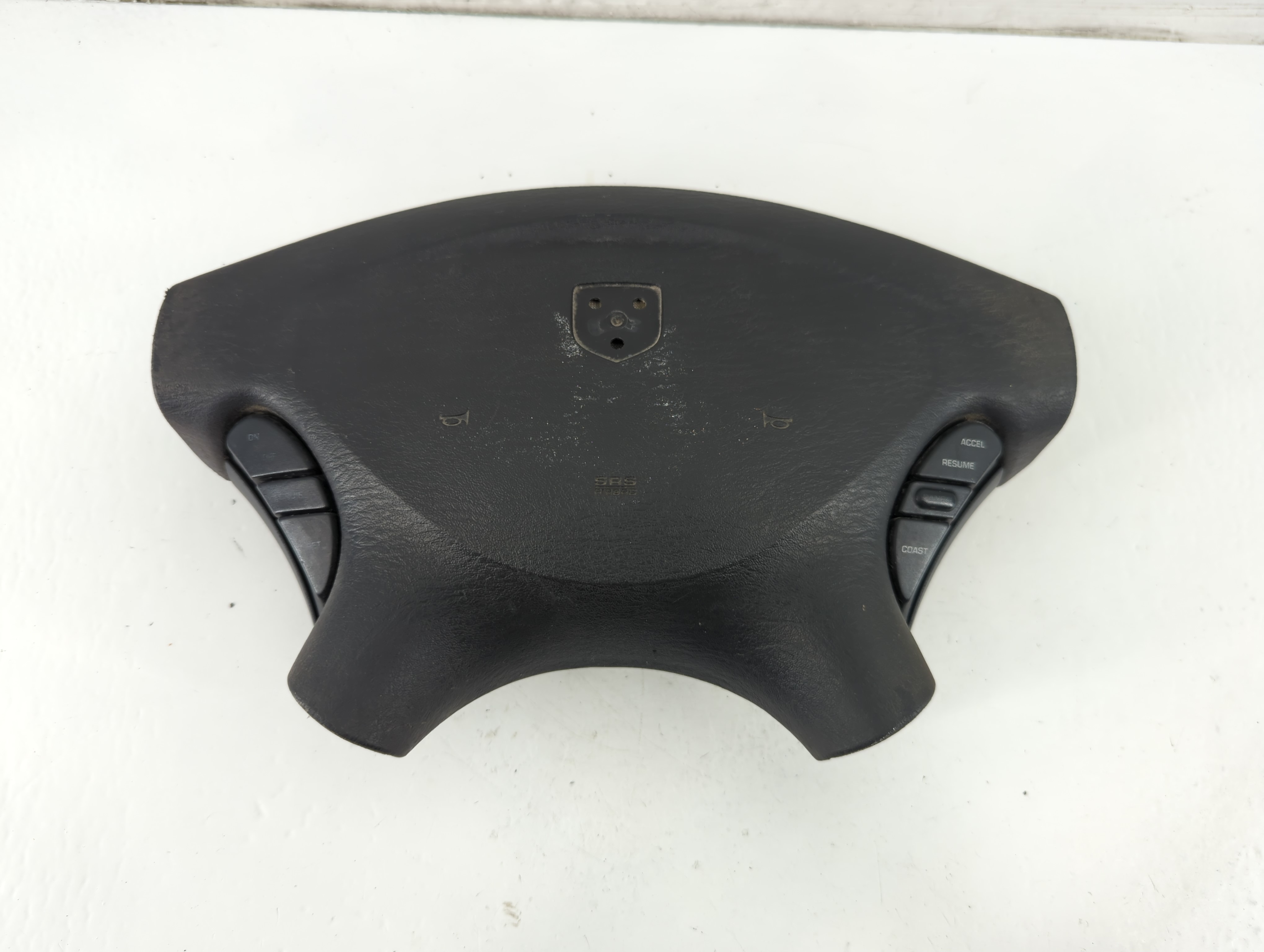 2006-2006 Dodge Caravan Air Bag Driver Left Steering Wheel Mounted 1093263 - Oemusedautoparts1.com