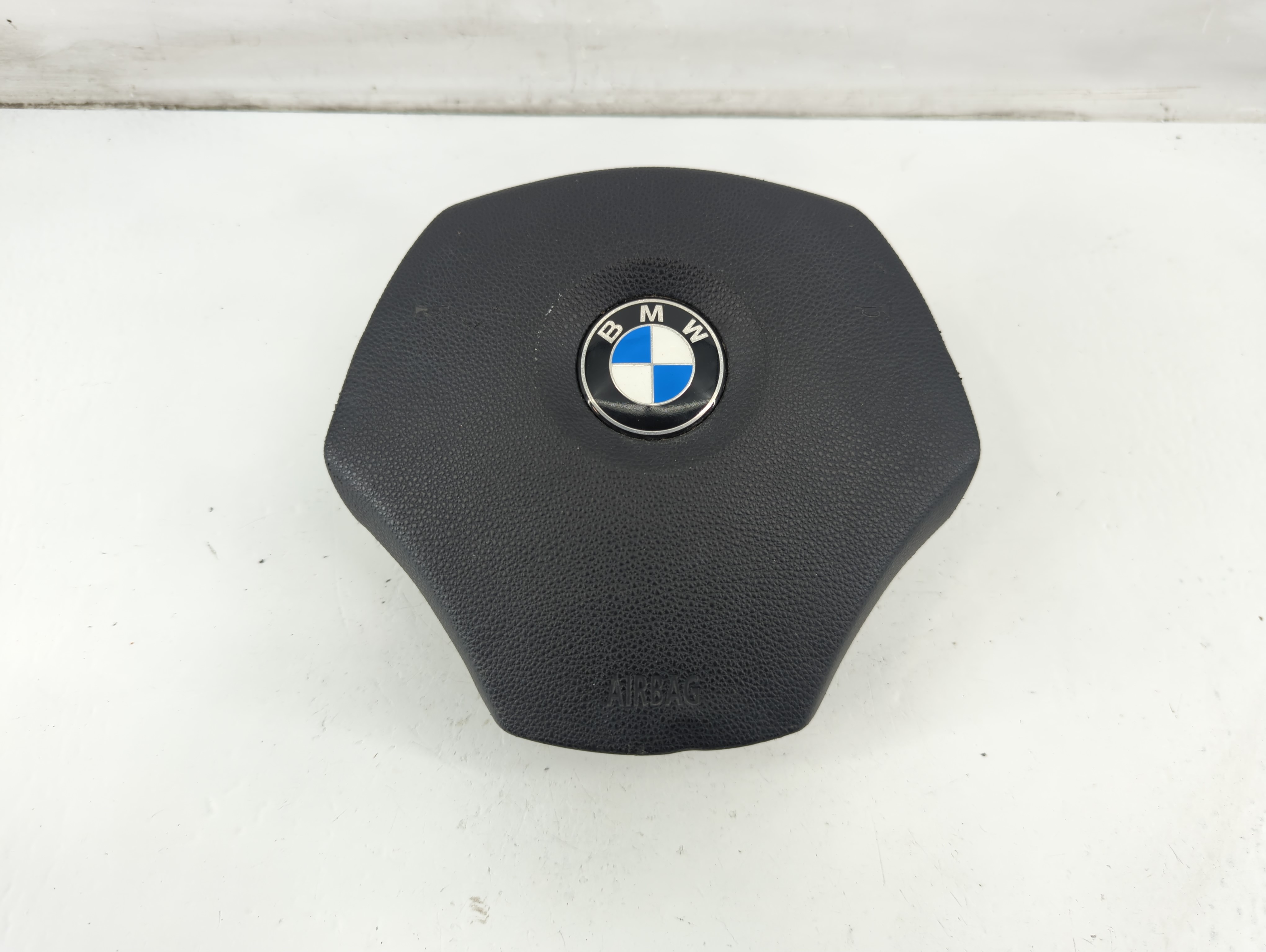 2002-2005 Bmw 325i Air Bag Driver Left Steering Wheel Mounted 1093265 - Oemusedautoparts1.com