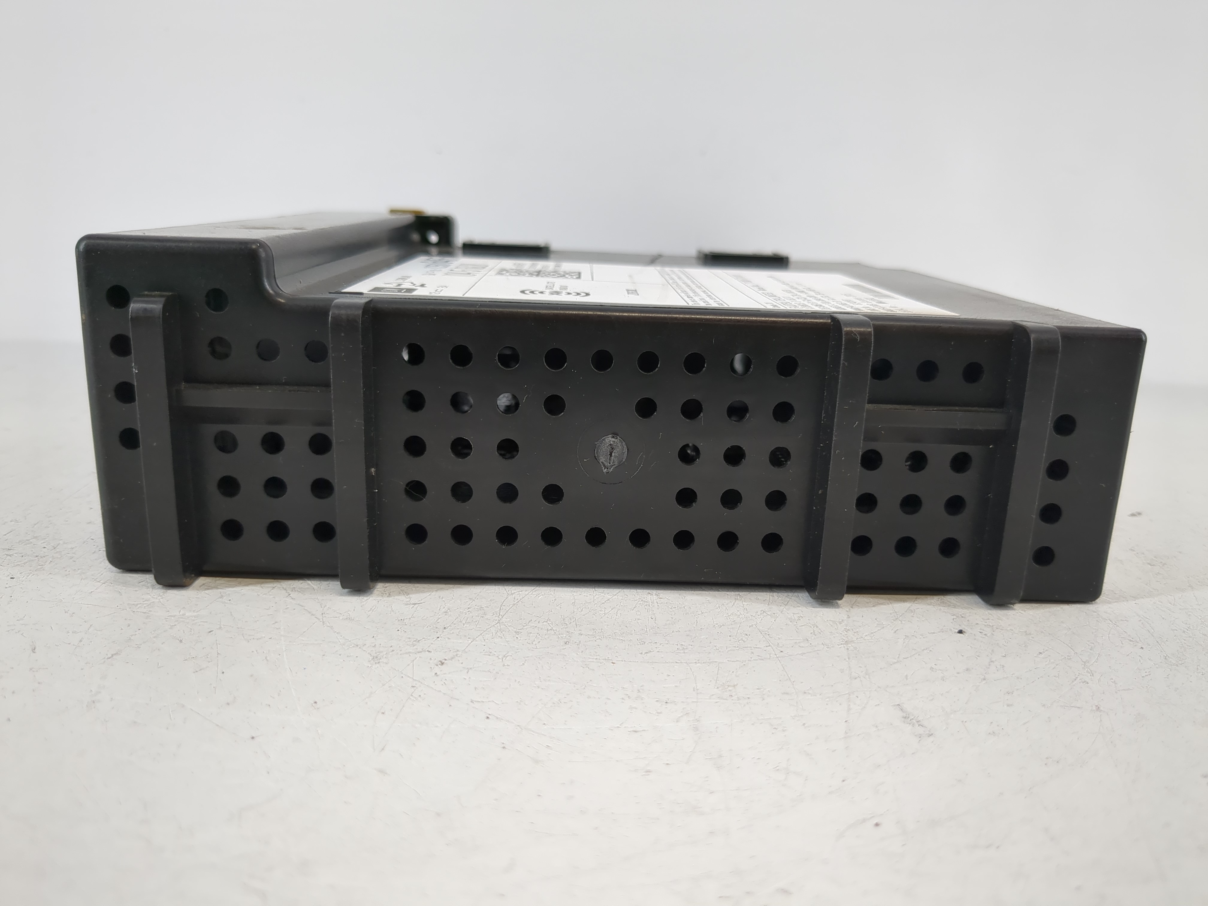 2015-2015 Gmc Sierra 1500 Am Fm Cd Player Radio Receiver 1093301 - Oemusedautoparts1.com