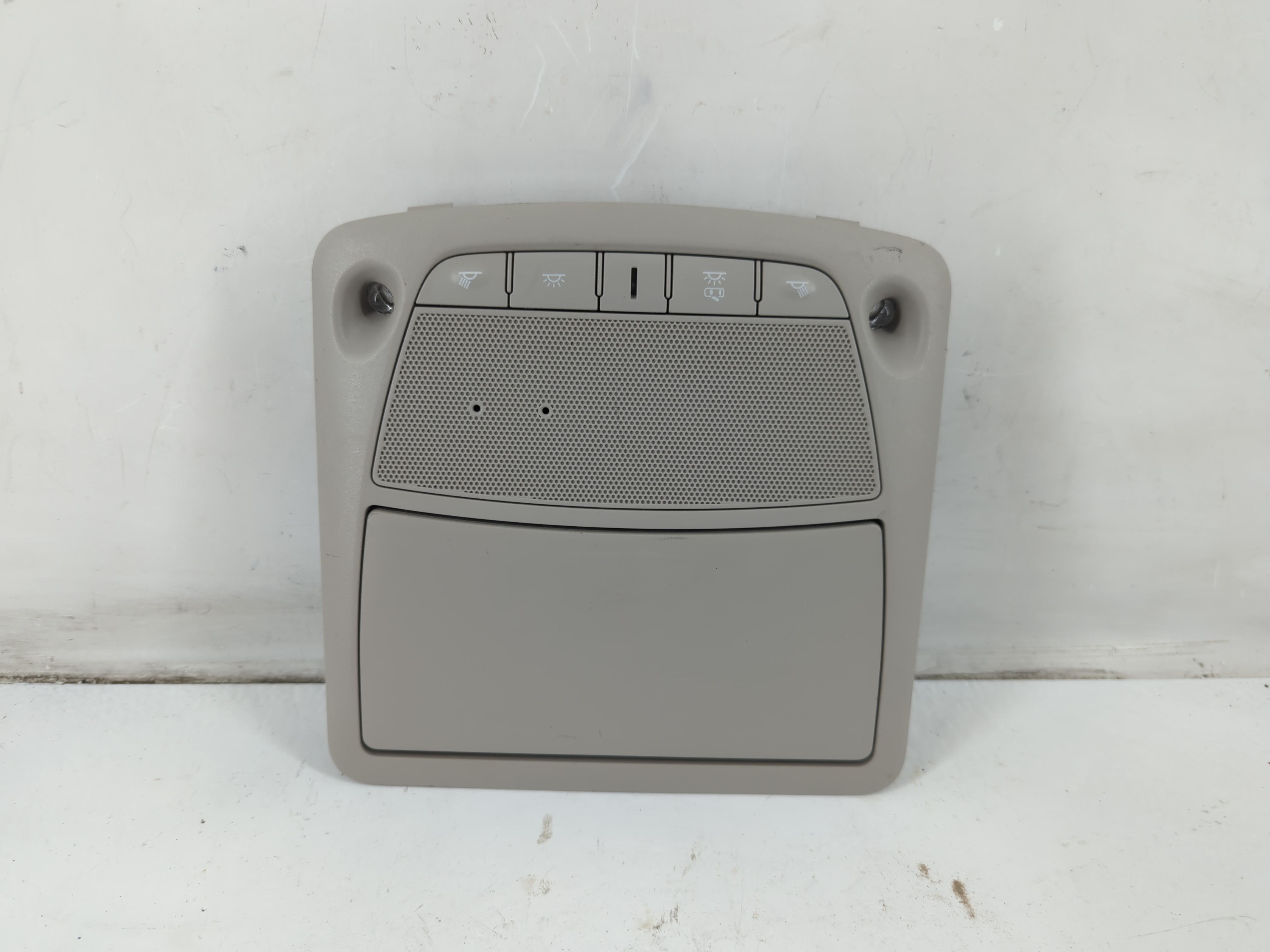 2020 Nissan Rogue Overhead Roof Console 1093315 - Oemusedautoparts1.com