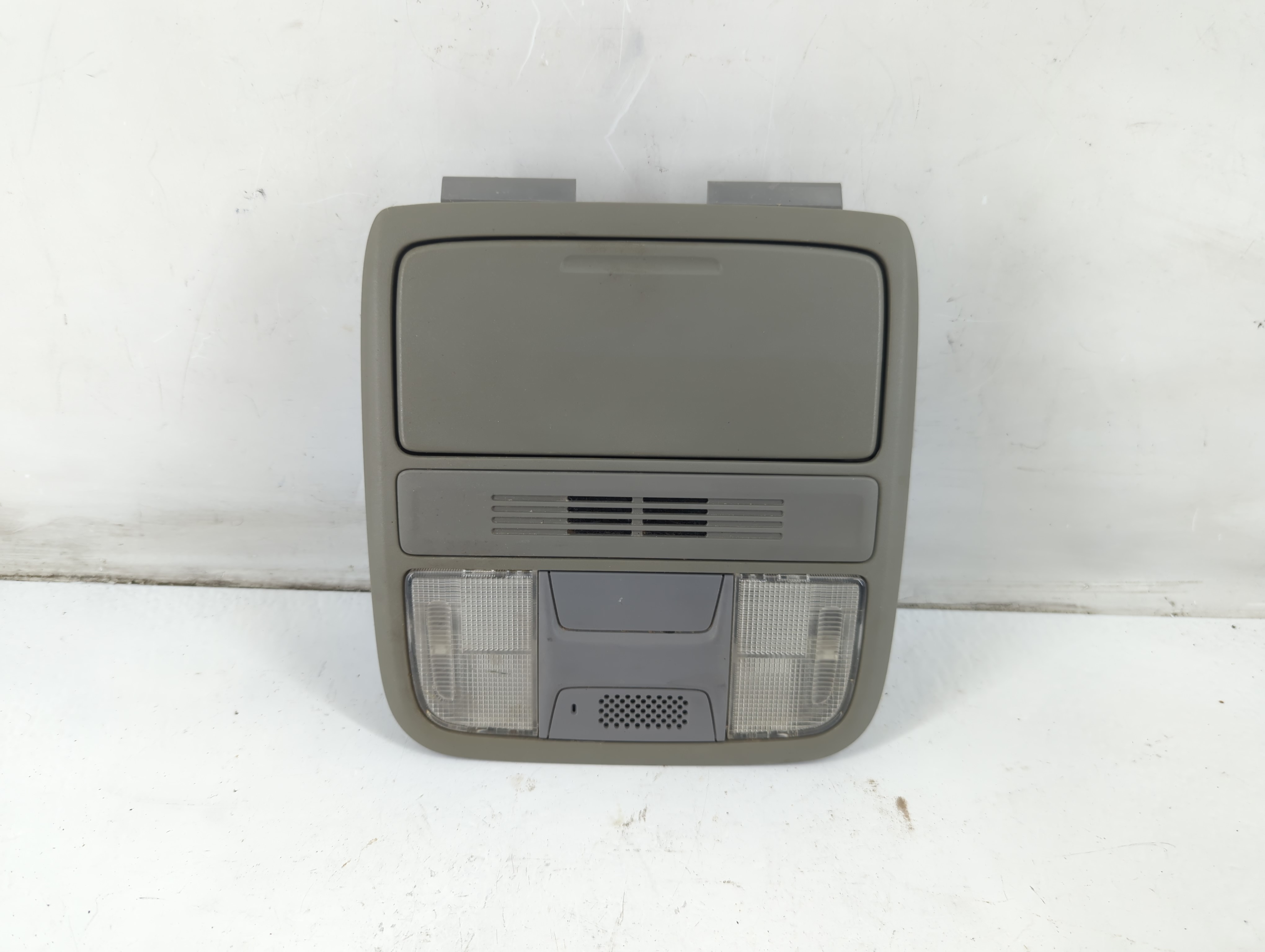 2014 Honda Accord Overhead Roof Console 1093344 - Oemusedautoparts1.com