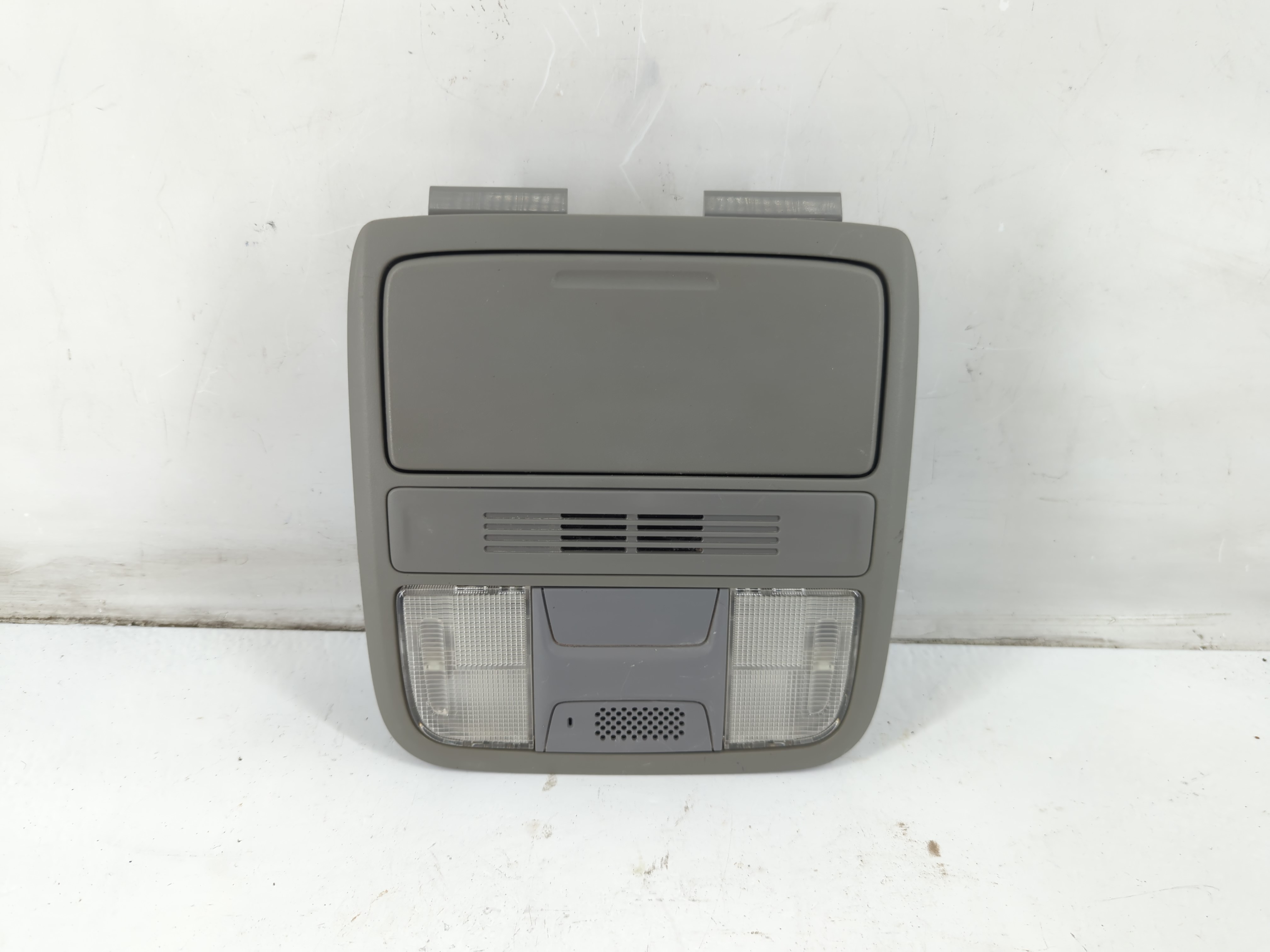 2015 Honda Accord Overhead Roof Console 1093346 - Oemusedautoparts1.com