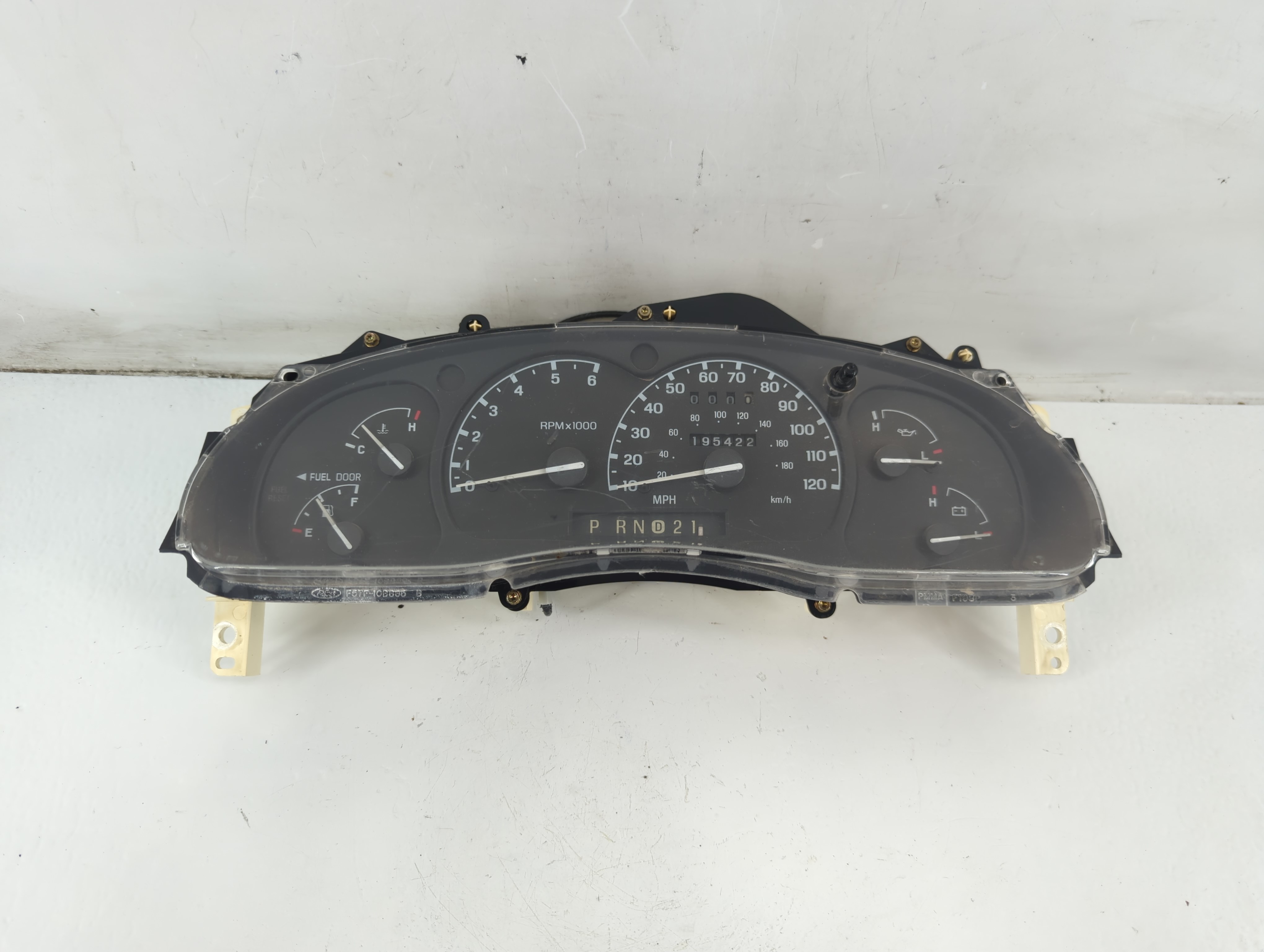 1996-1997 Ford Explorer Speedometer Instrument Cluster Gauges 1093355 - Oemusedautoparts1.com