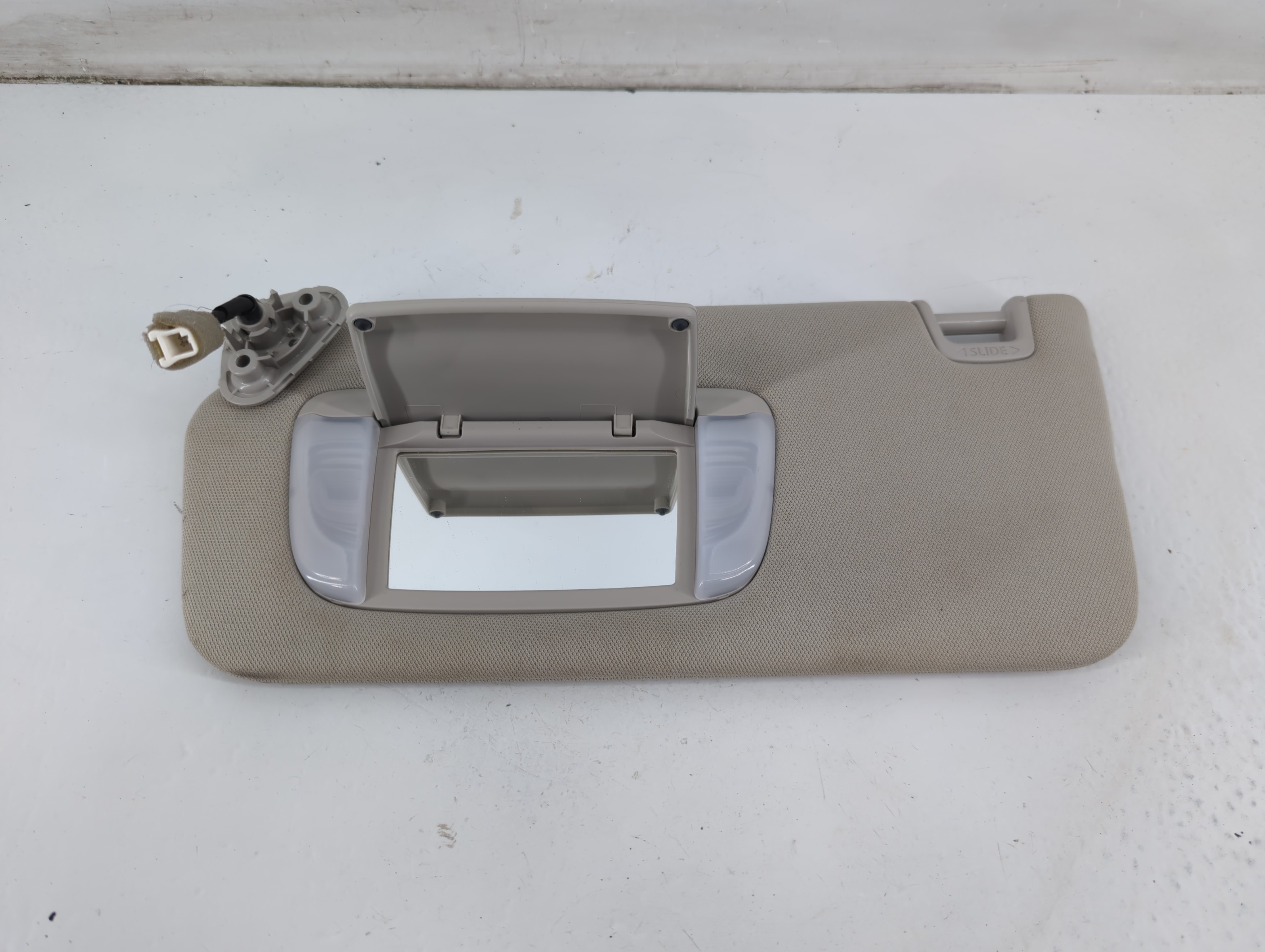 Subaru Ascent Passenger Sun Visor Mirror Right Sunvisor Light Beige 1093368 - Oemusedautoparts1.com