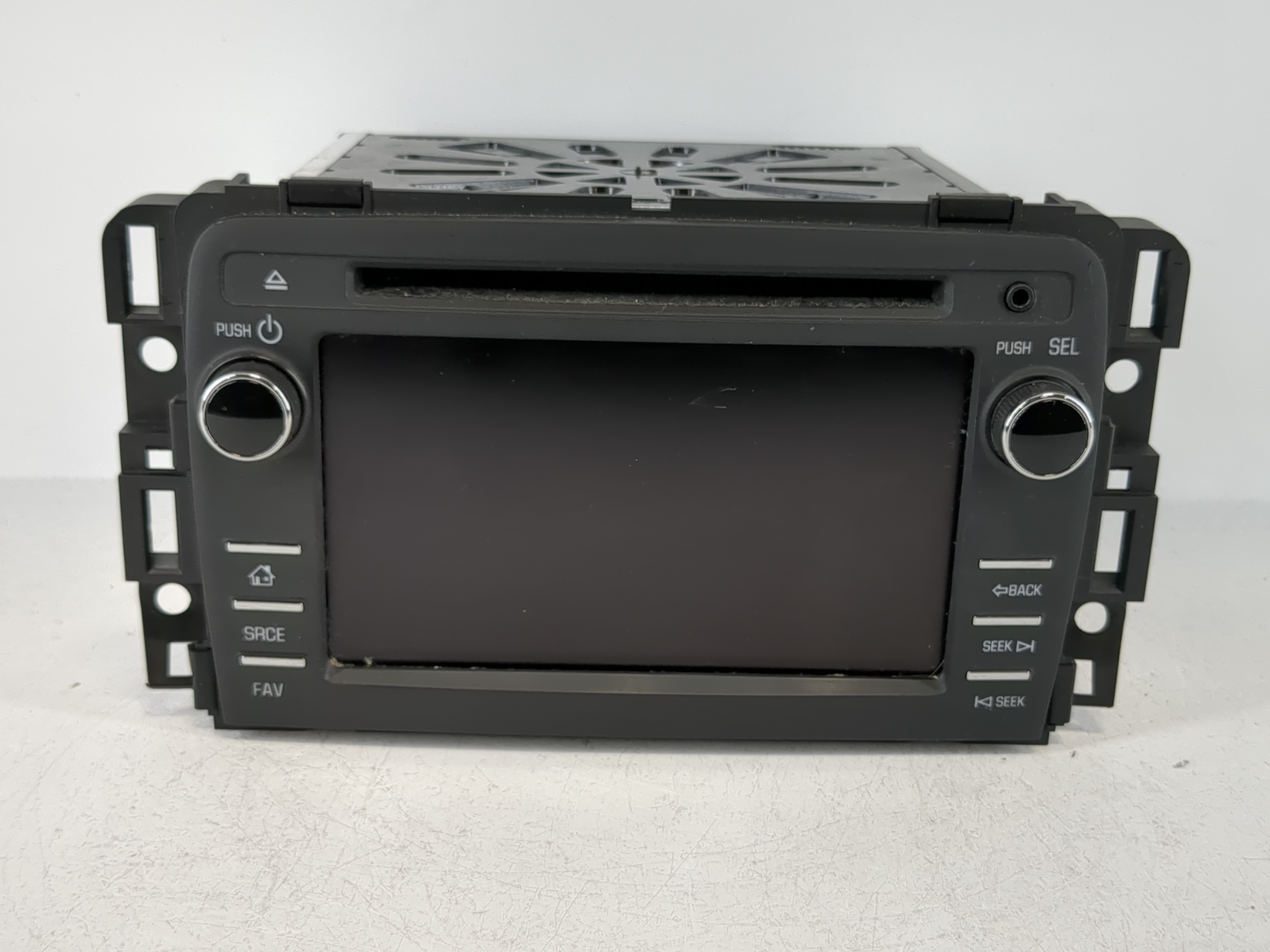 2016-2017 Chevrolet Traverse Am Fm Cd Player Radio Receiver 1093390 - Oemusedautoparts1.com