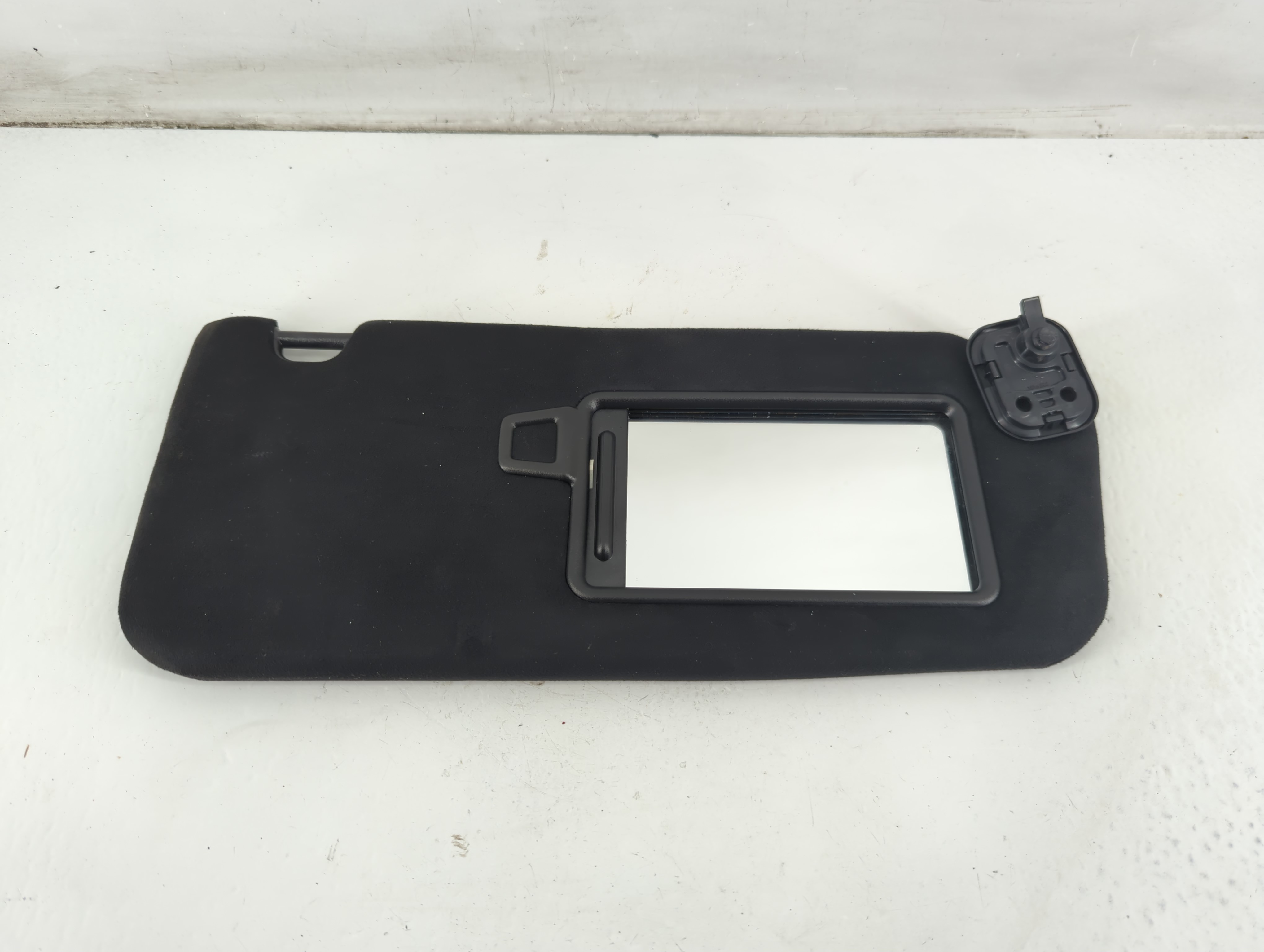2019-2021 Hyundai Santa Fe Passenger Sun Visor Mirror Right Sunvisor 1093408 - Oemusedautoparts1.com