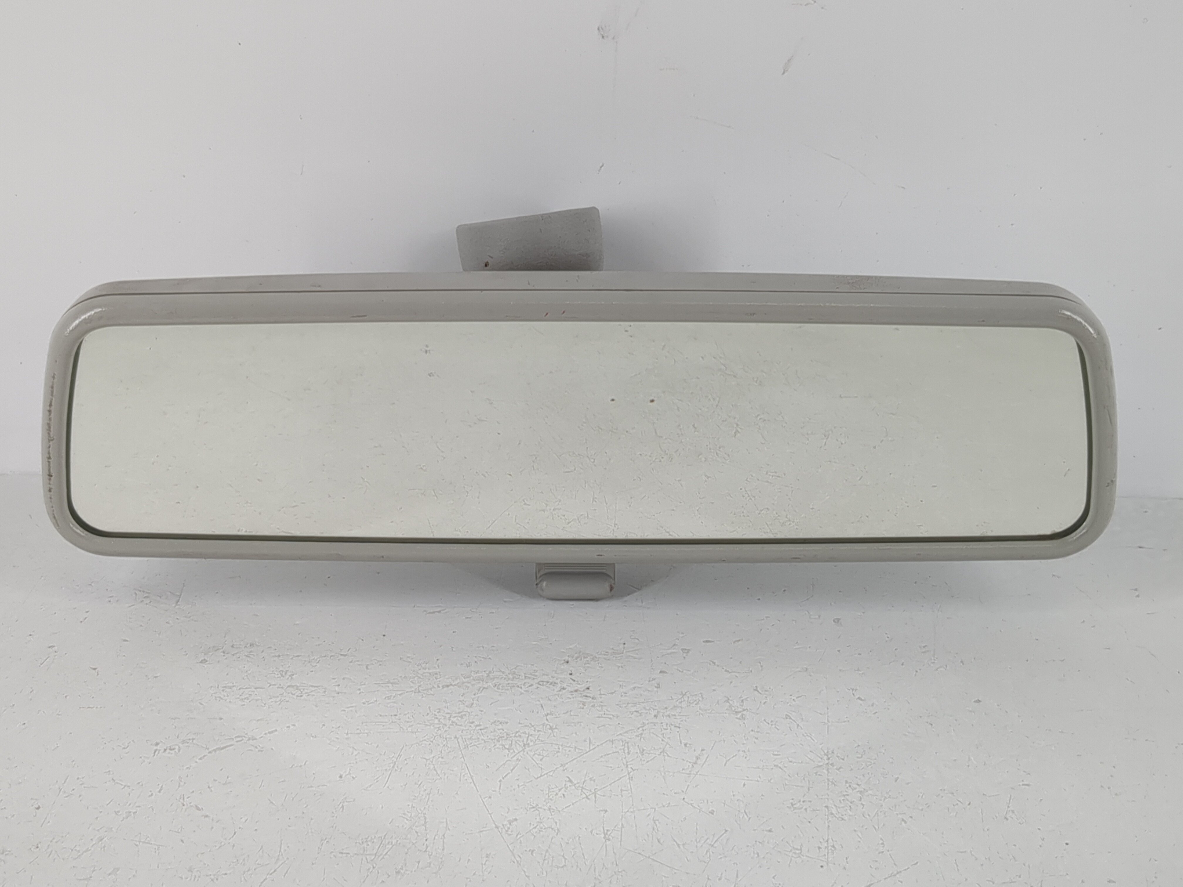 2003-2008 Volkswagen Passat Interior Rear View Mirror Oem 1093426 - Oemusedautoparts1.com