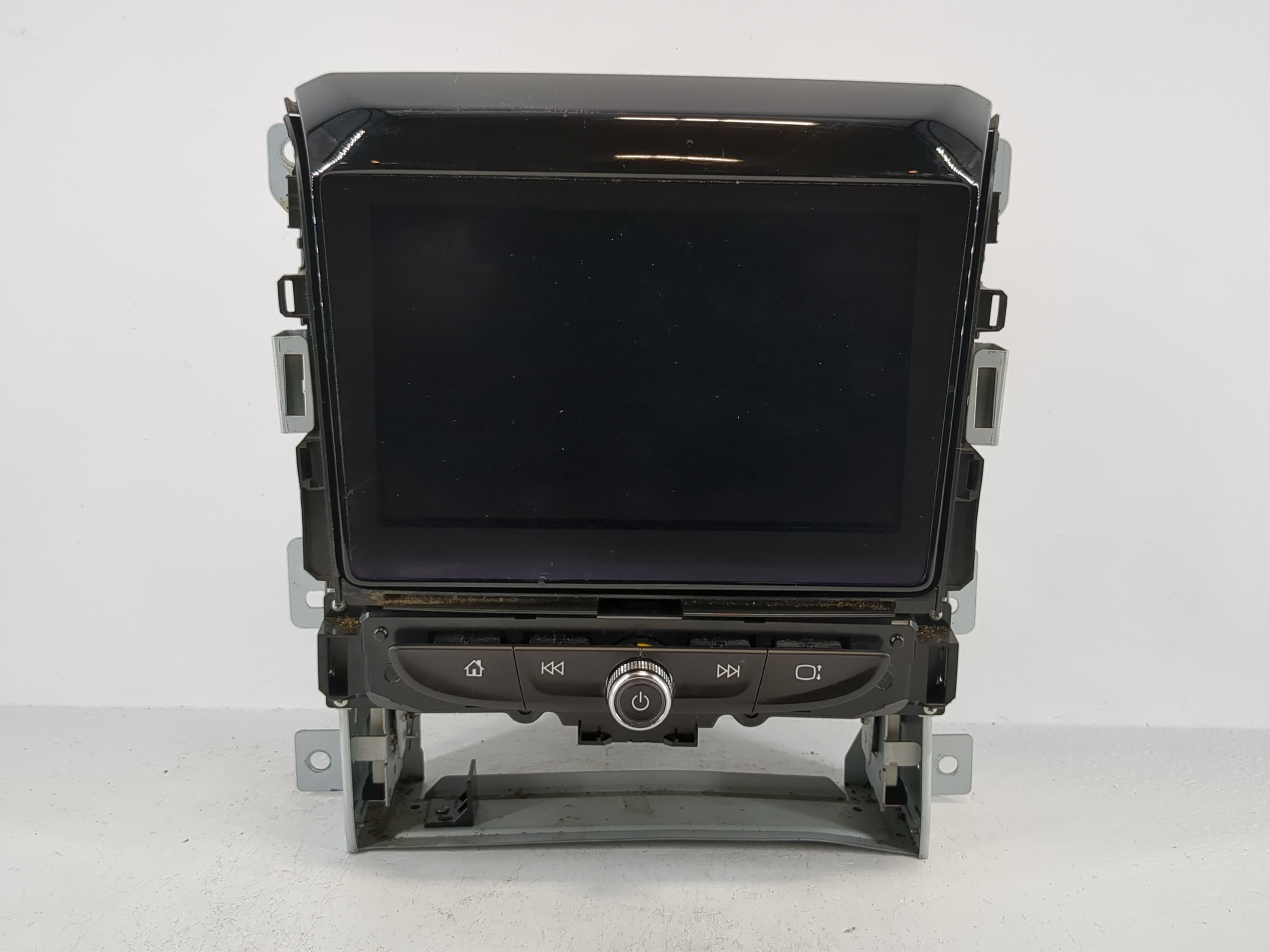 2018-2021 Chevrolet Traverse Am Fm Cd Player Radio Receiver 1093479 - Oemusedautoparts1.com
