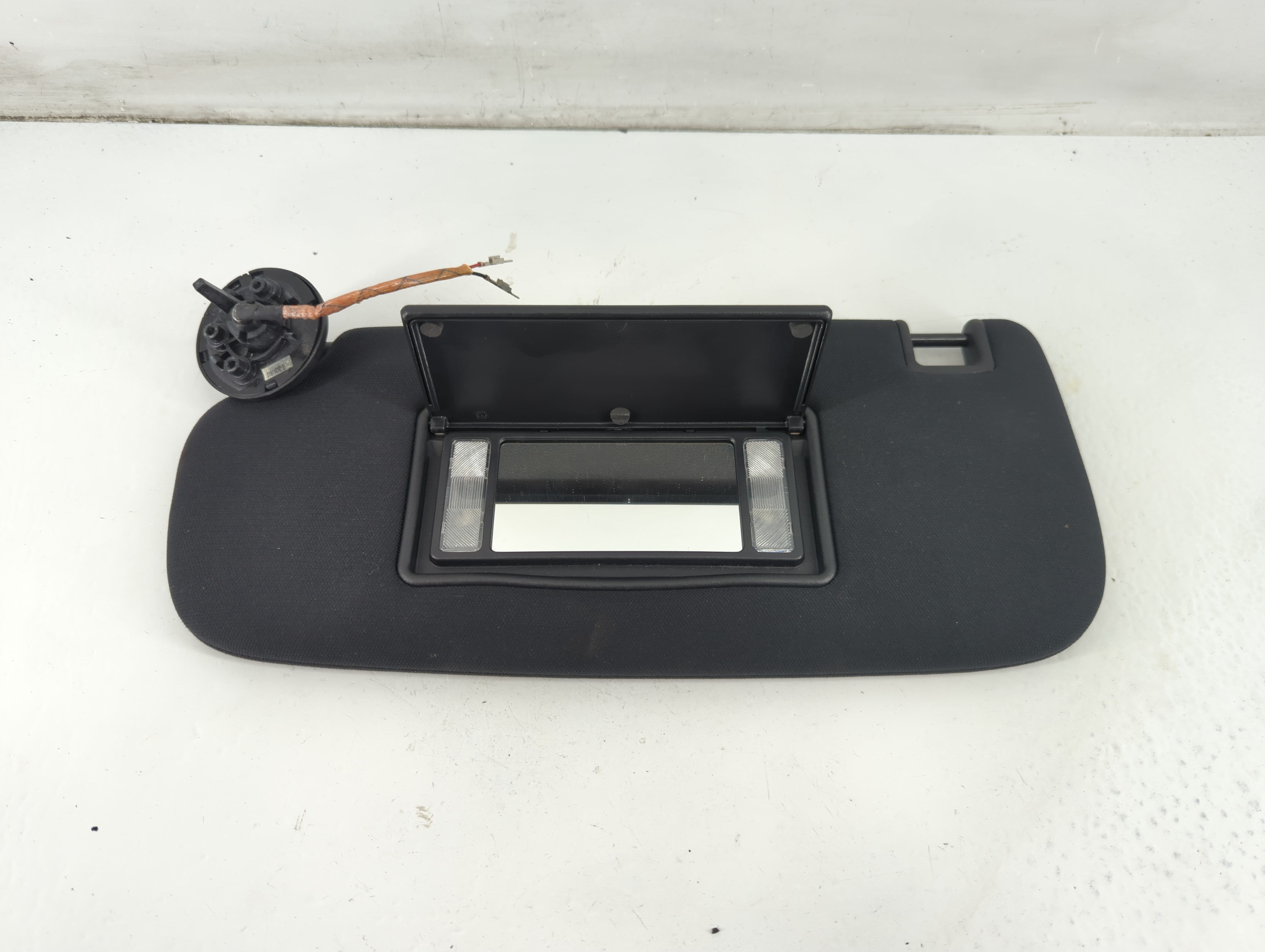 2011-2022 Dodge Durango Passenger Sun Visor Mirror Right Sunvisor Black 1093480 - Oemusedautoparts1.com