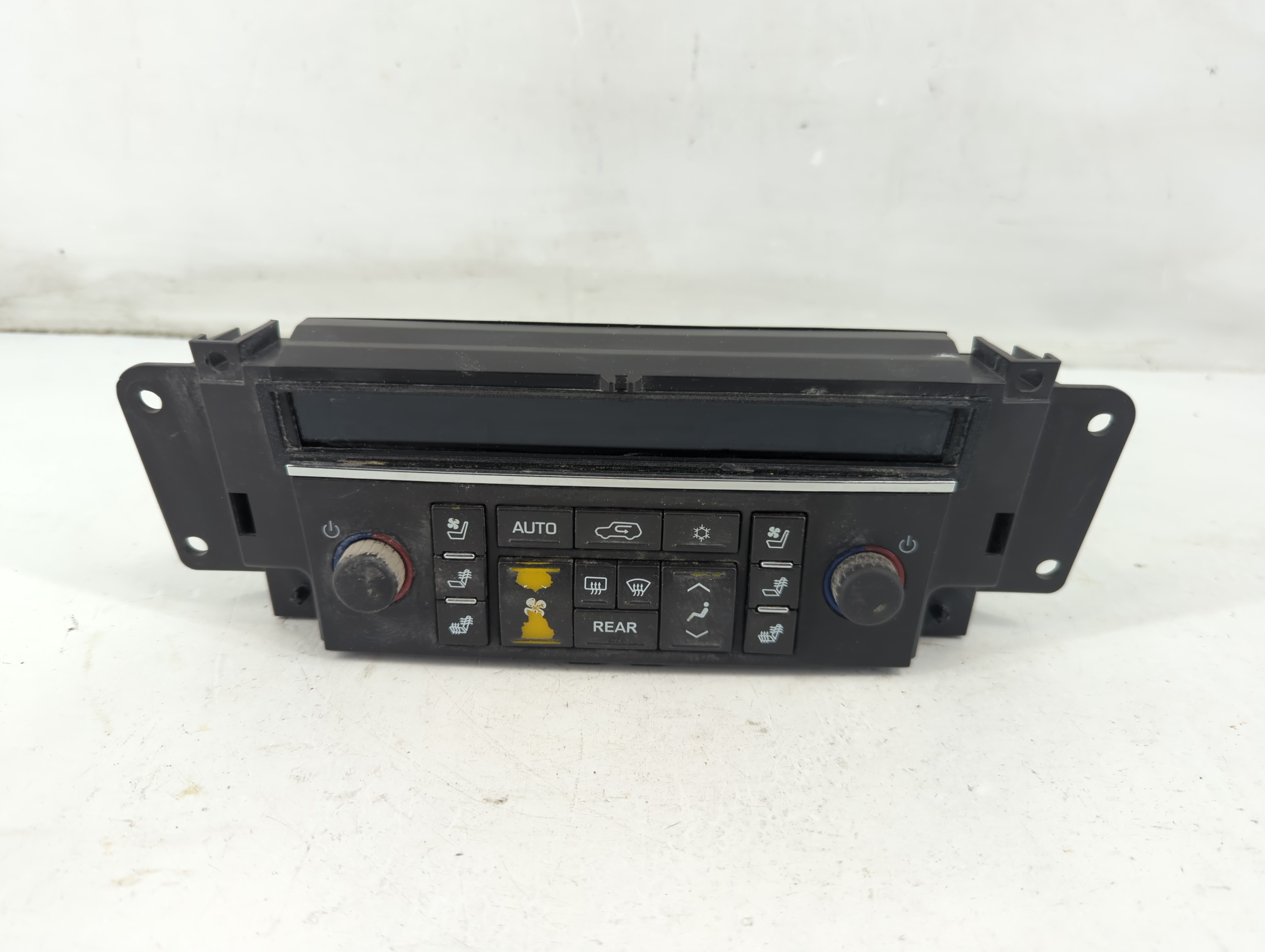2007-2011 Cadillac Escalade Ac Heater Climate Control 25936307 1093568 - Oemusedautoparts1.com