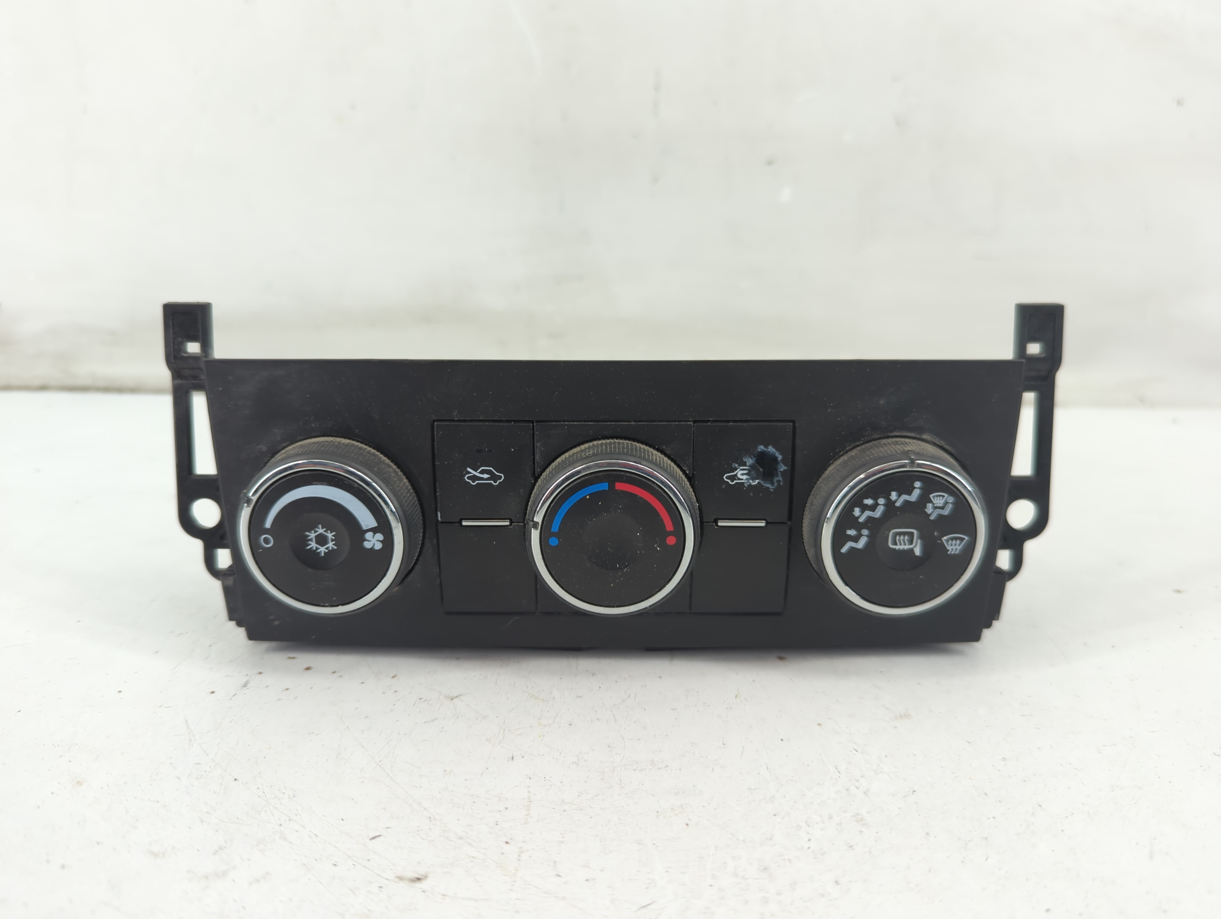 Picture of 2012-2012 Chevrolet Silverado 1500 Ac Heater Climate Control 22803601 1093598