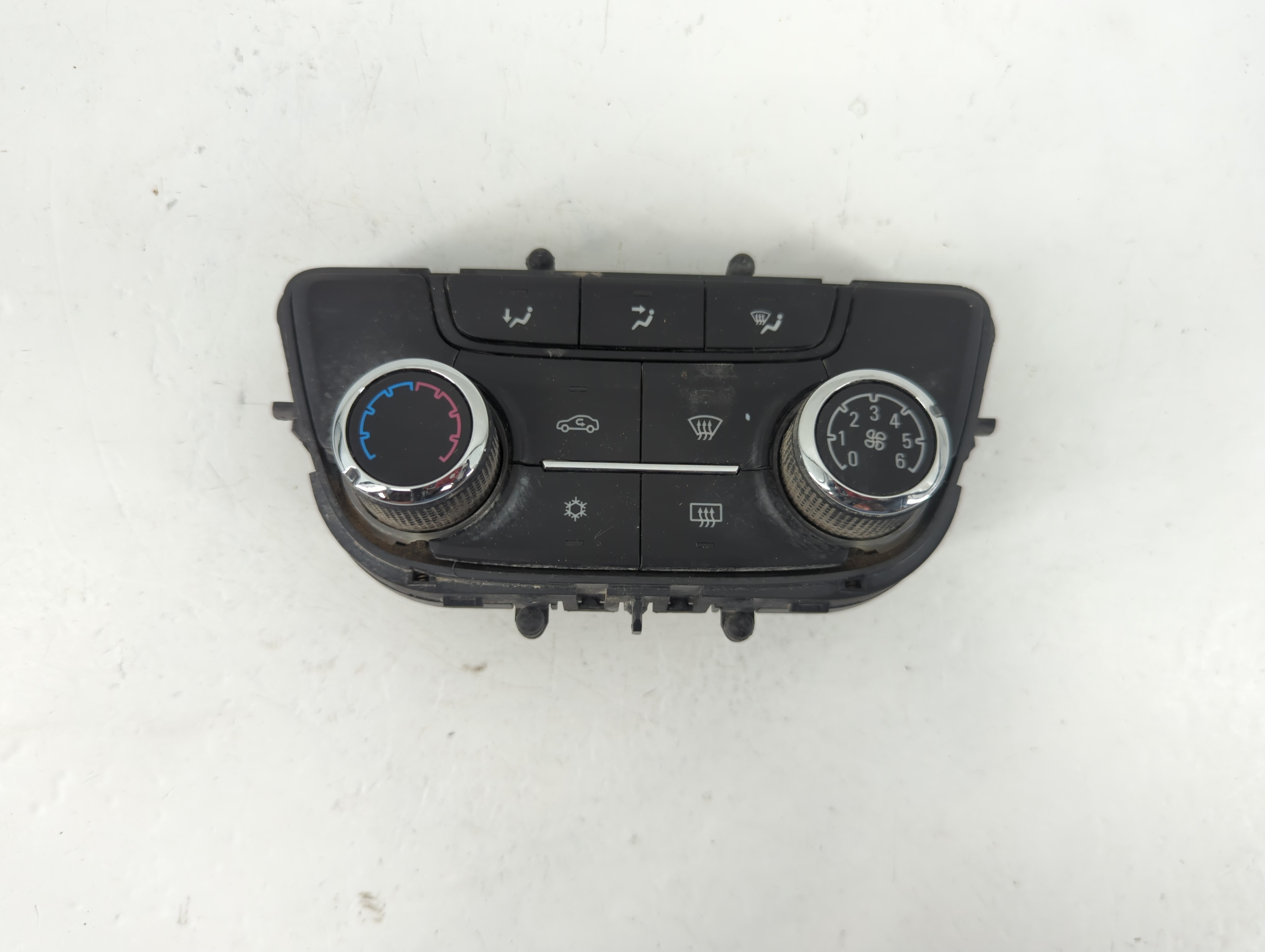 2017-2021 Buick Encore Ac Heater Climate Control 39081561 1093644 - Oemusedautoparts1.com