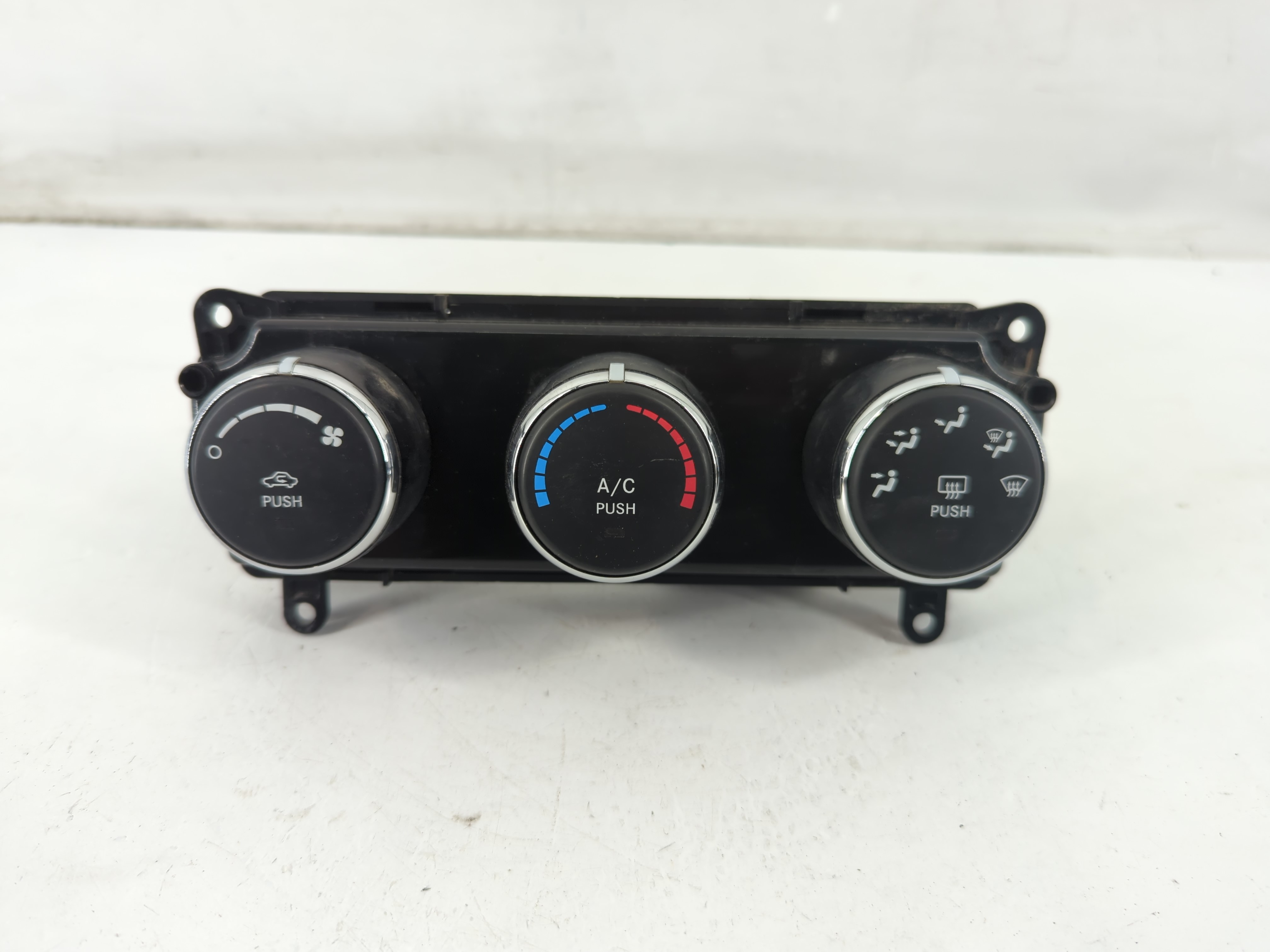 2010-2014 Dodge Avenger Ac Heater Climate Control 61036a 1093649 - Oemusedautoparts1.com