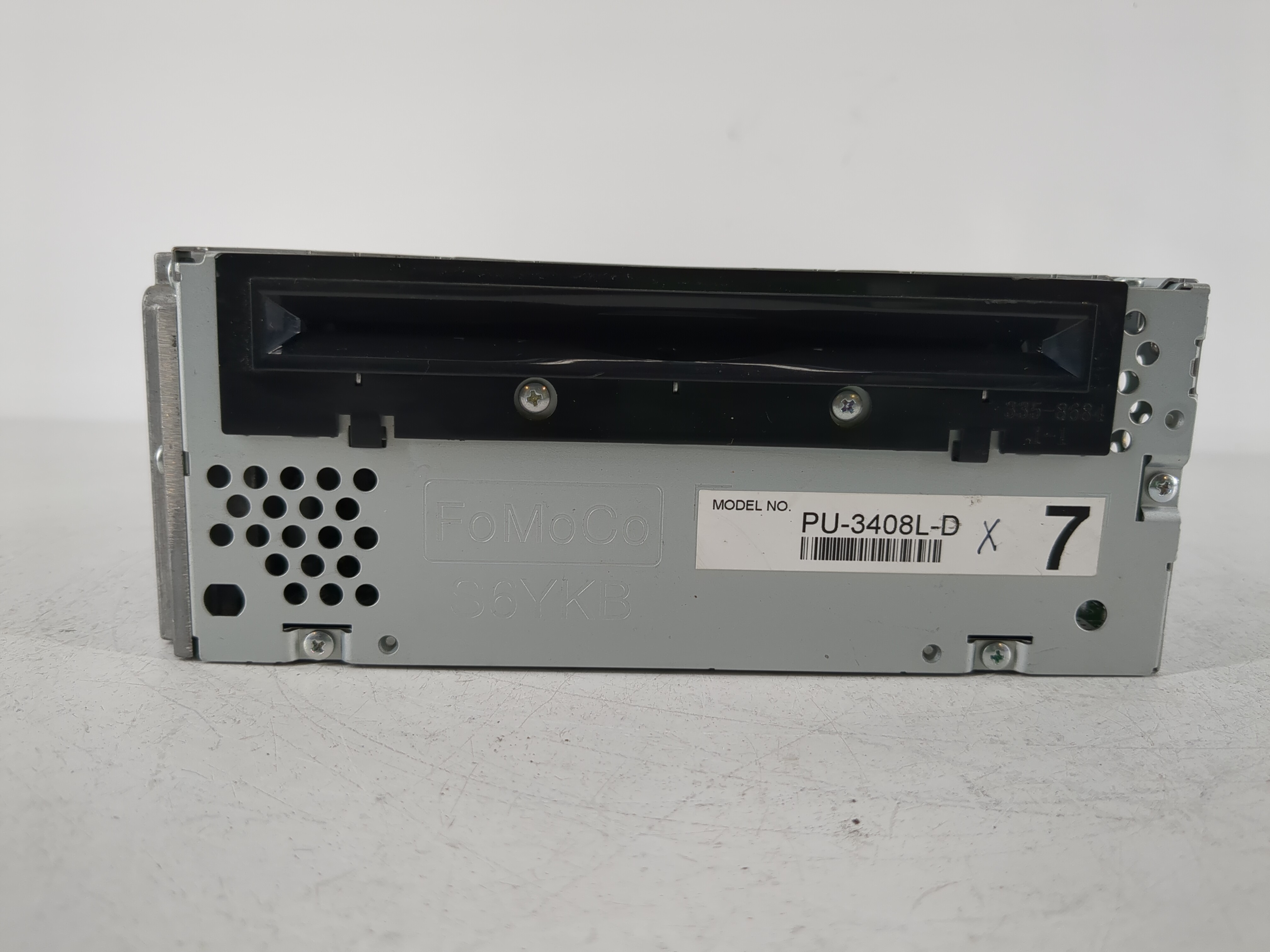 2013-2013 Ford Explorer Am Fm Cd Player Radio Receiver 1093703 - Oemusedautoparts1.com