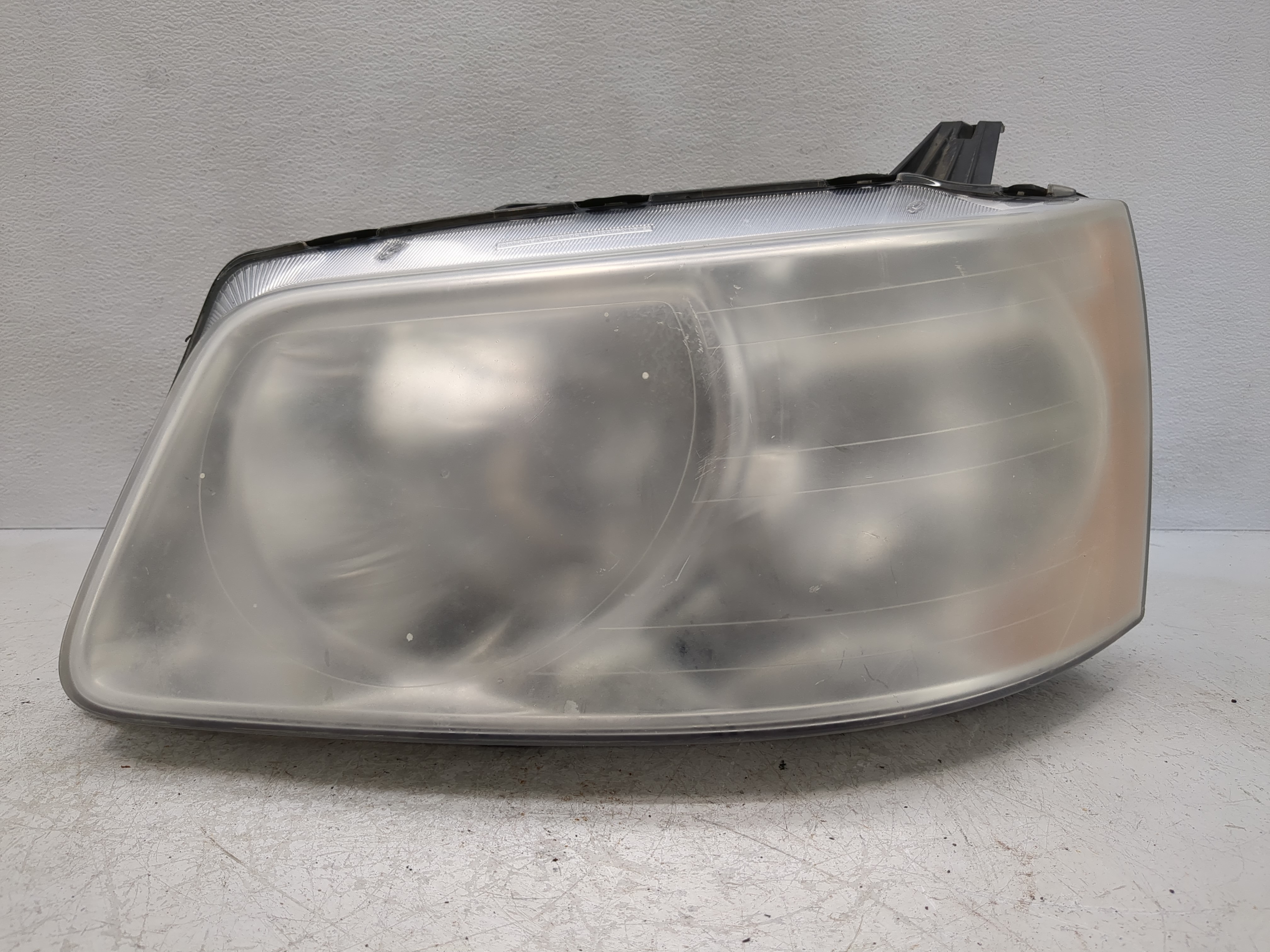 2006-2009 Pontiac Torrent Driver Left Oem Head Light Headlight Lamp 1094065 - Oemusedautoparts1.com