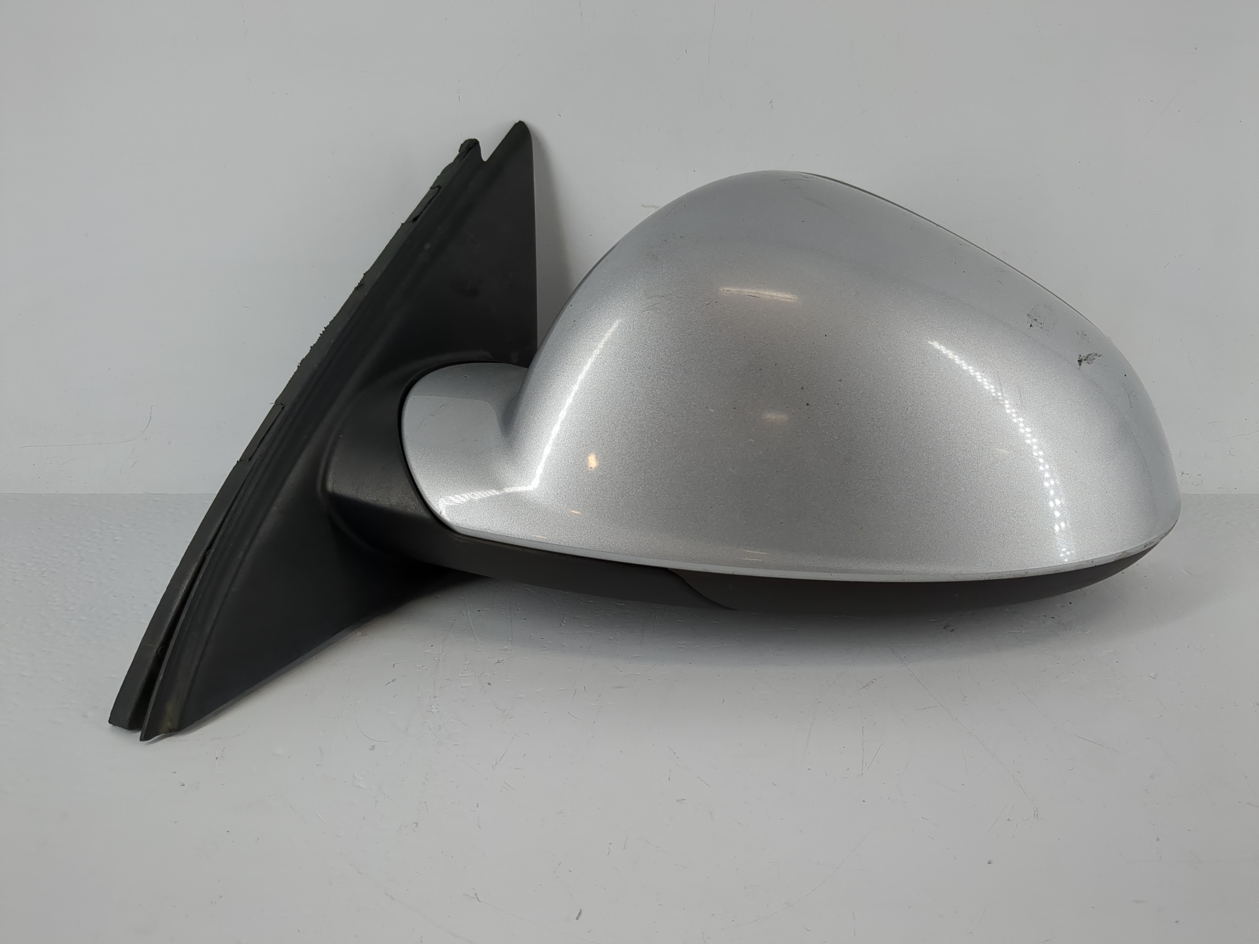 2011-2013 Buick Regal Driver Left Side View Power Door Mirror 1094533 - Oemusedautoparts1.com