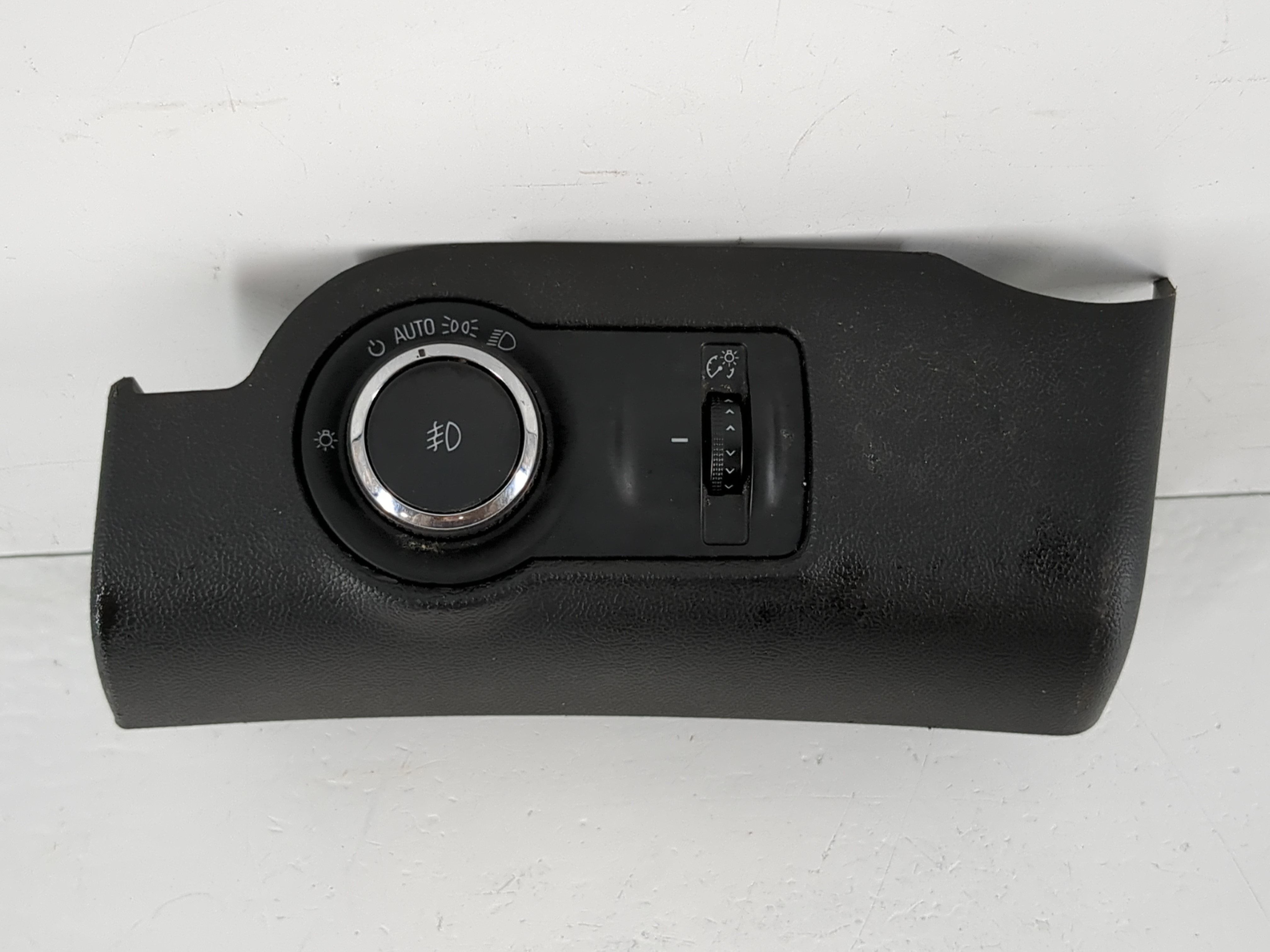 2011 Buick Regal Headlight Head Light Switch Lamp Control 1094555 - Oemusedautoparts1.com