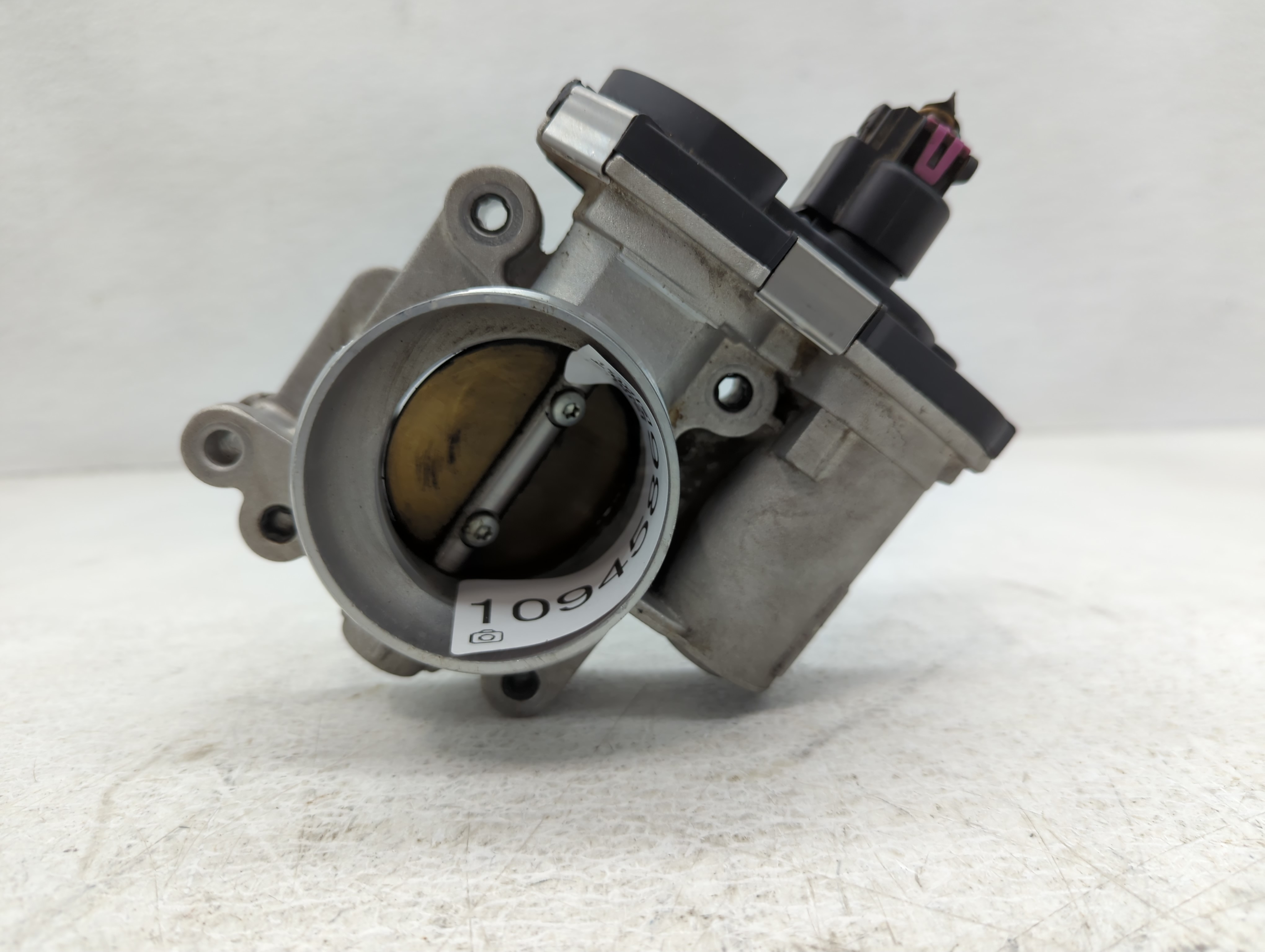 2007-2010 Chevrolet Cobalt Throttle Body 1094586 - Oemusedautoparts1.com
