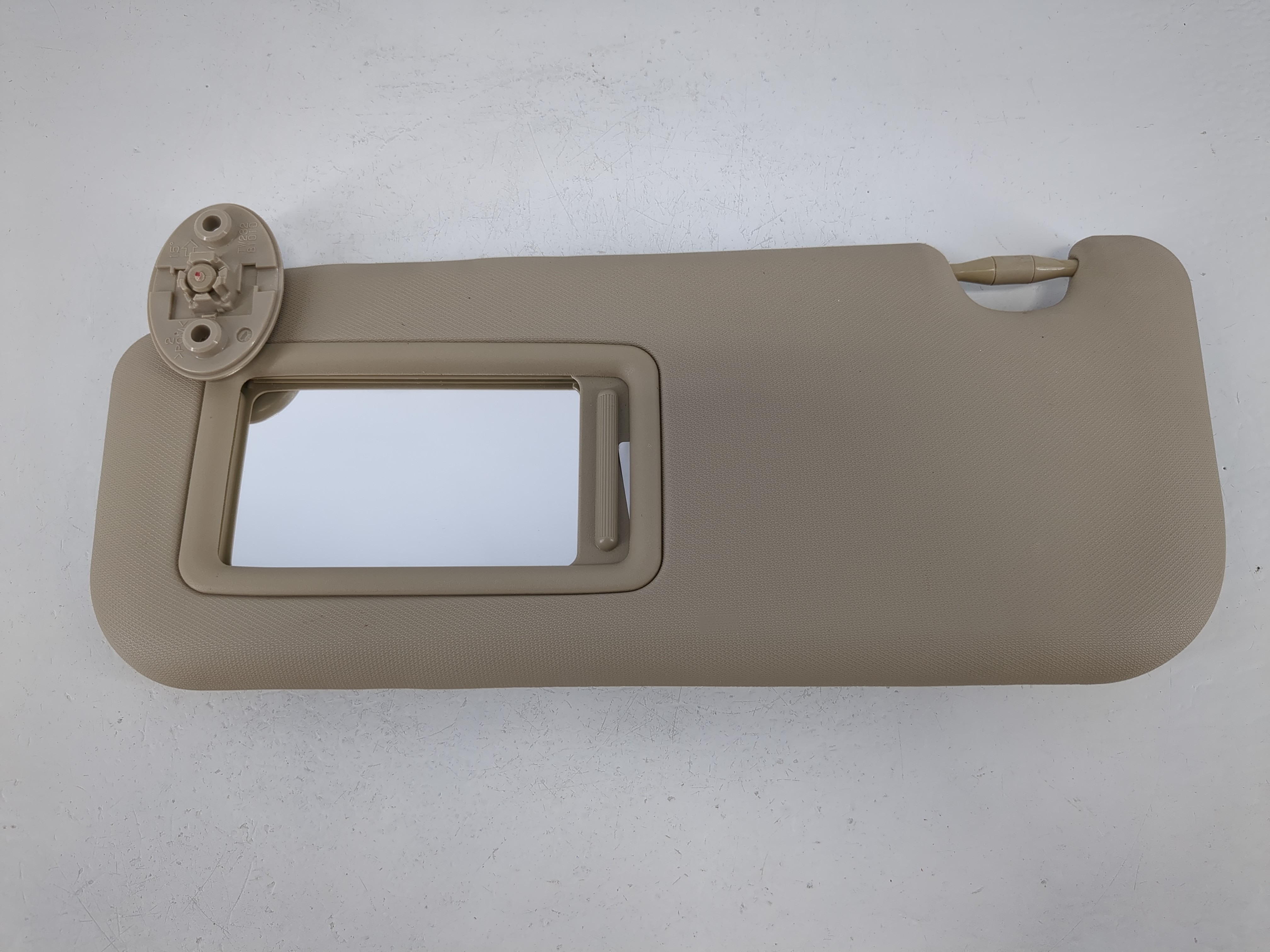2014-2016 Toyota Corolla Driver Sun Visor Mirror Left Sunvisor Beige 1094601 - Oemusedautoparts1.com
