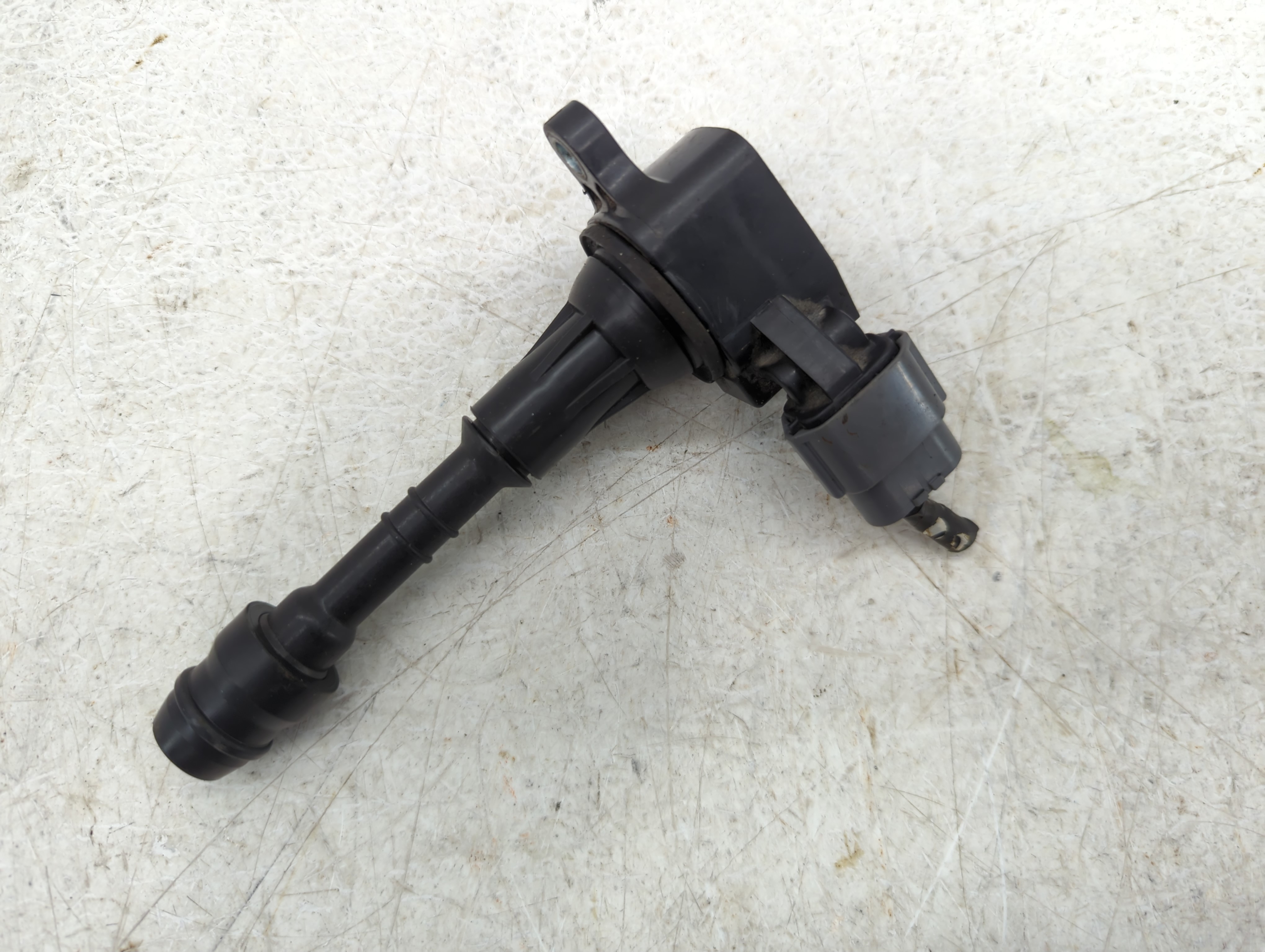 2005-2019 Nissan Frontier Ignition Coil Igniter Pack 1094727 - Oemusedautoparts1.com