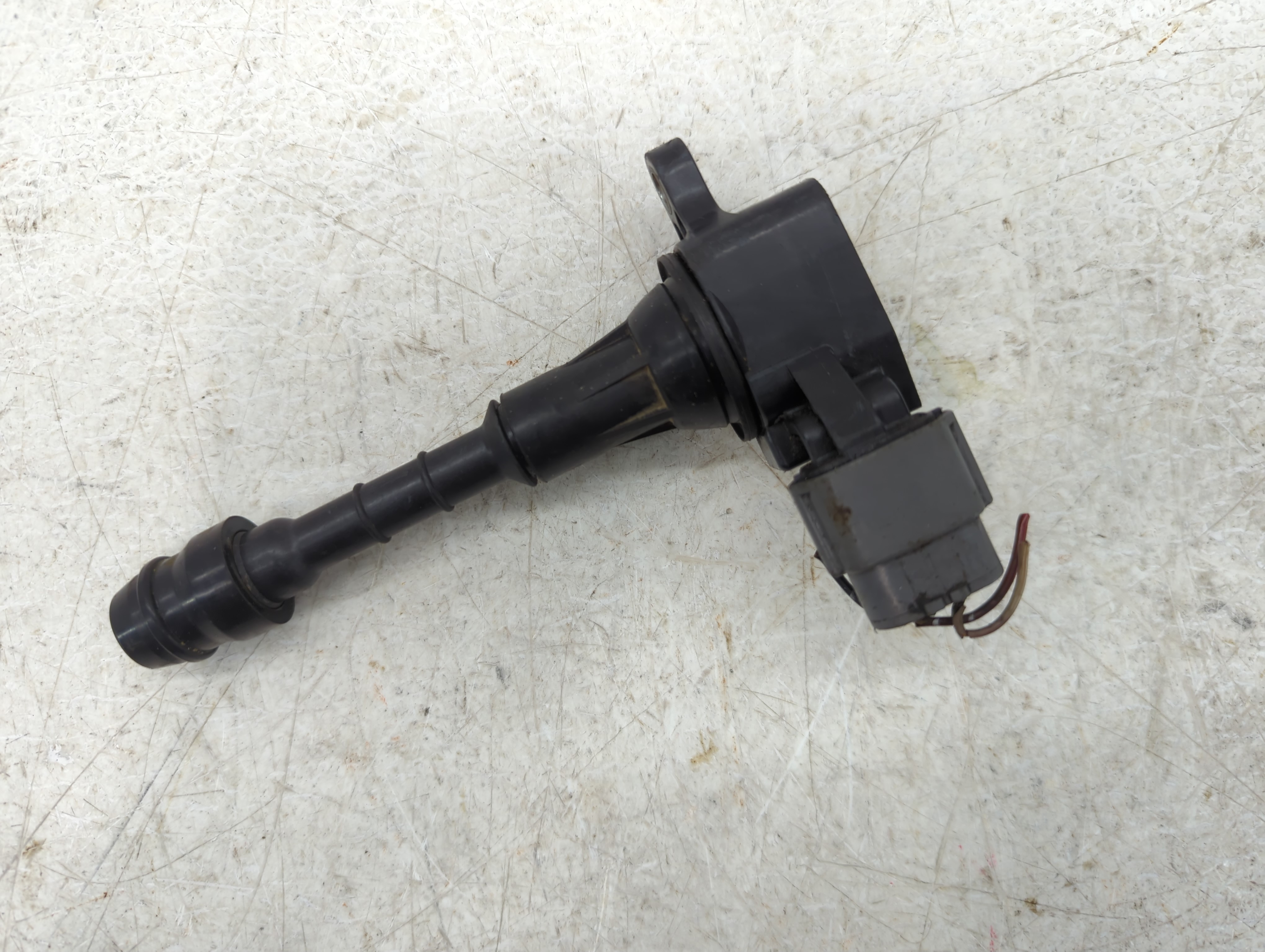 2003-2006 Nissan 350z Ignition Coil Igniter Pack 1094737 - Oemusedautoparts1.com