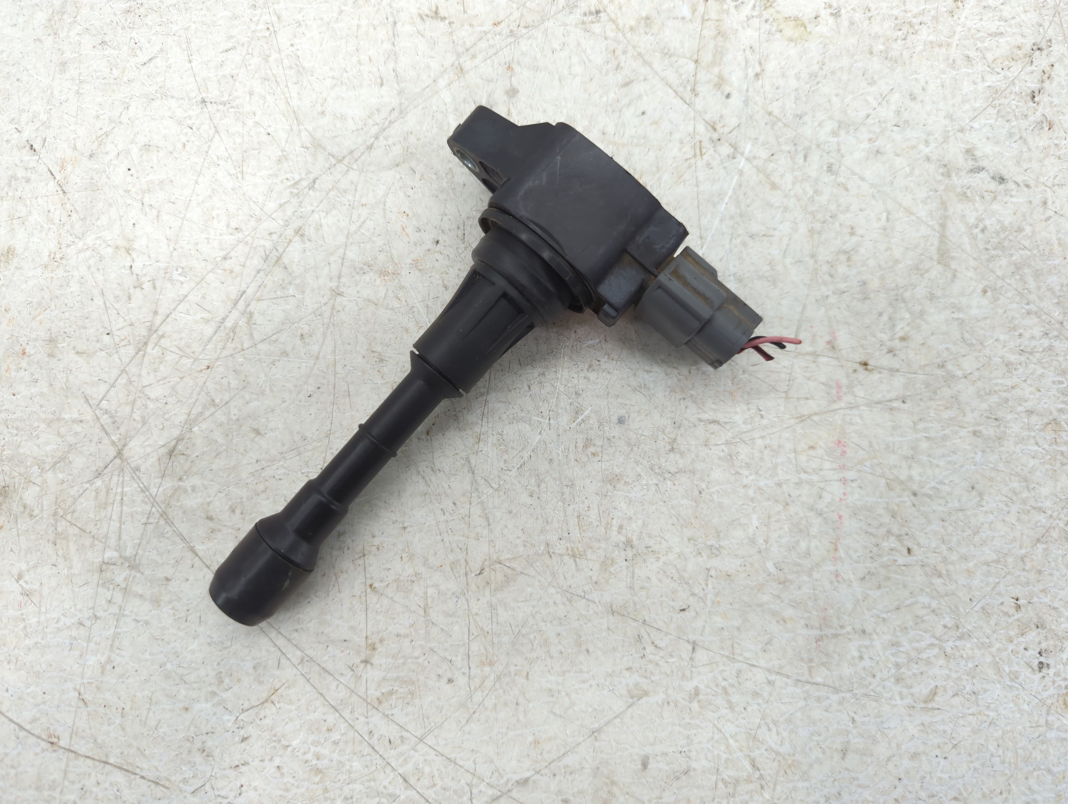 2003-2006 Nissan 350z Ignition Coil Igniter Pack 1094750 - Oemusedautoparts1.com