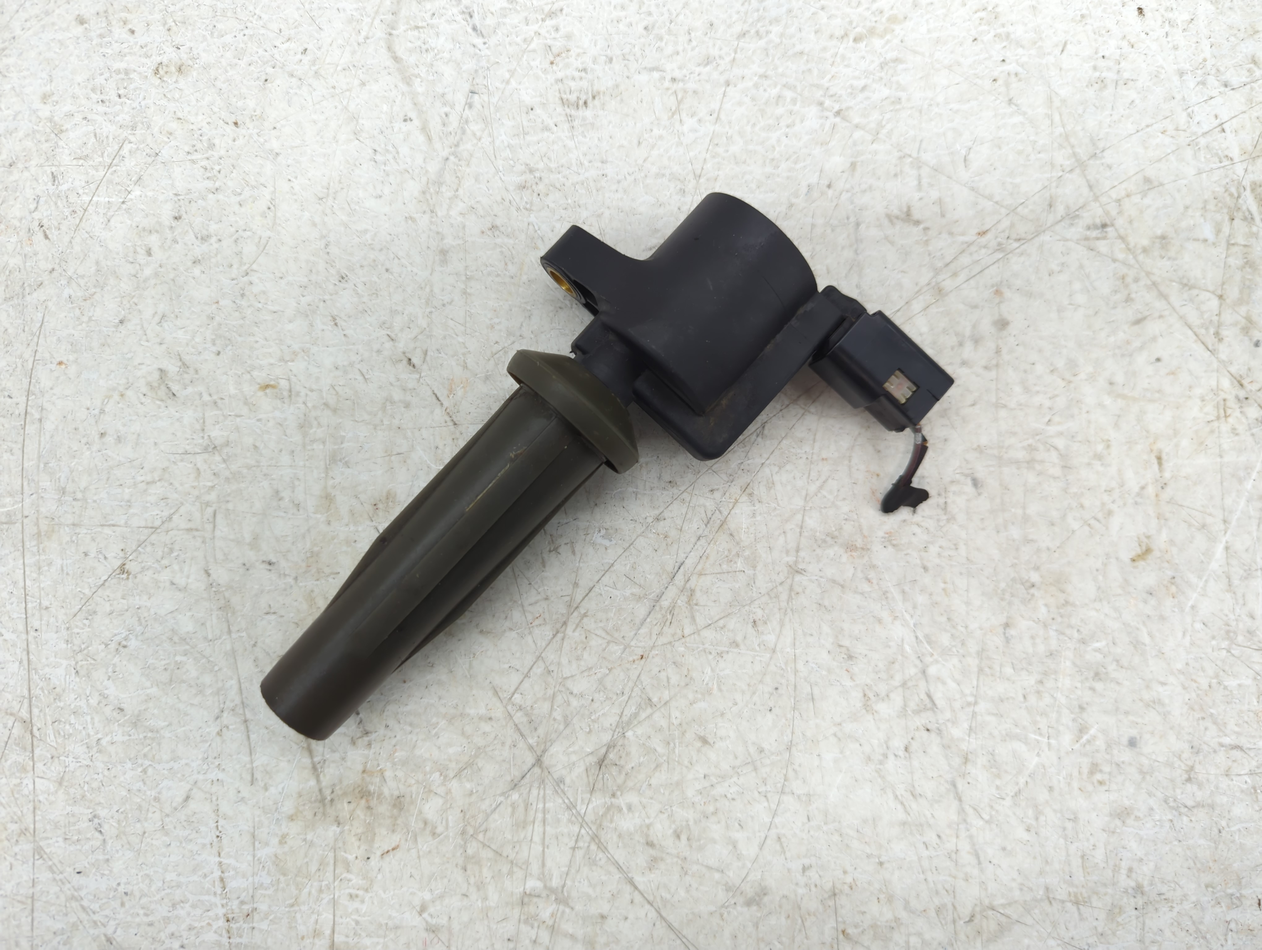 Picture of 2007-2011 Cadillac Dts Ignition Coil Igniter Pack 1094752