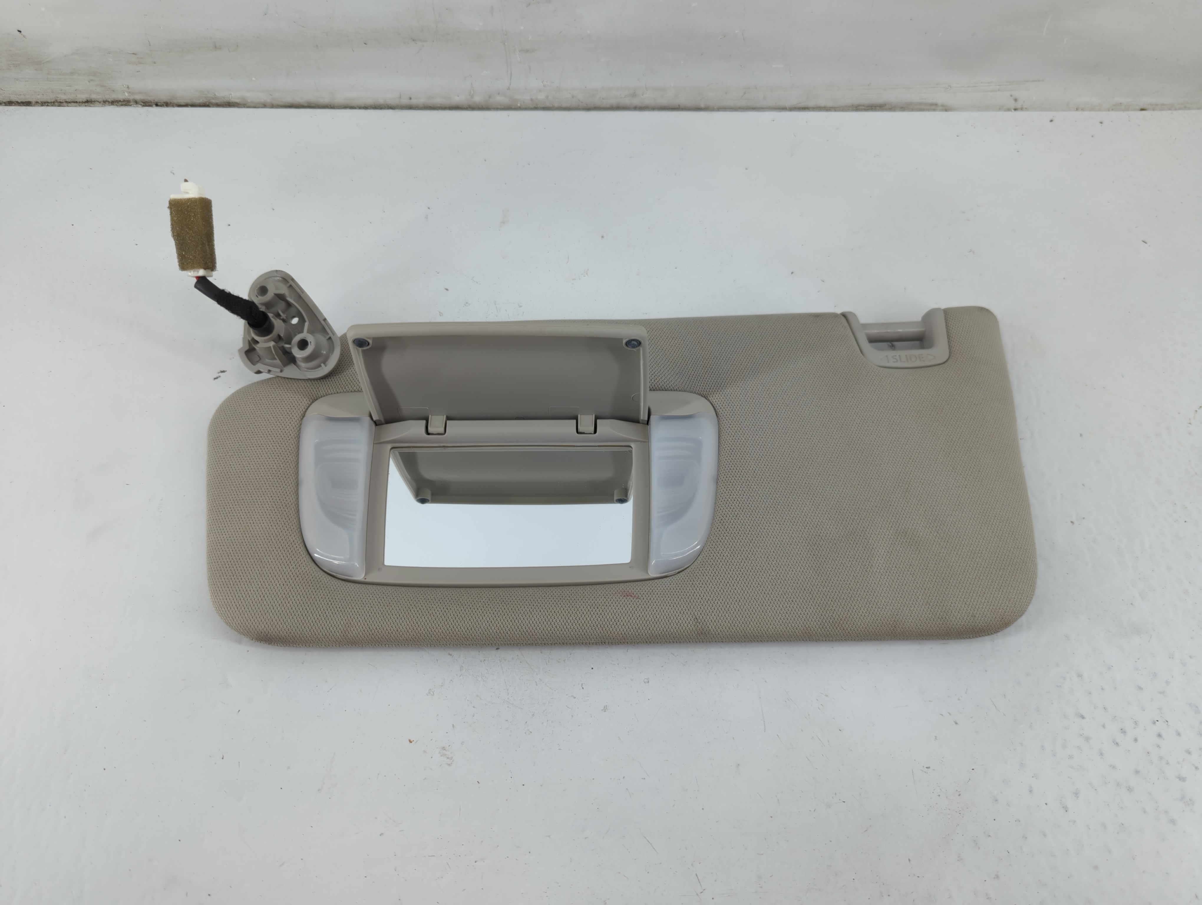 2015-2022 Subaru Legacy Driver Sun Visor Mirror Left Sunvisor Light Tan 1094793 - Oemusedautoparts1.com