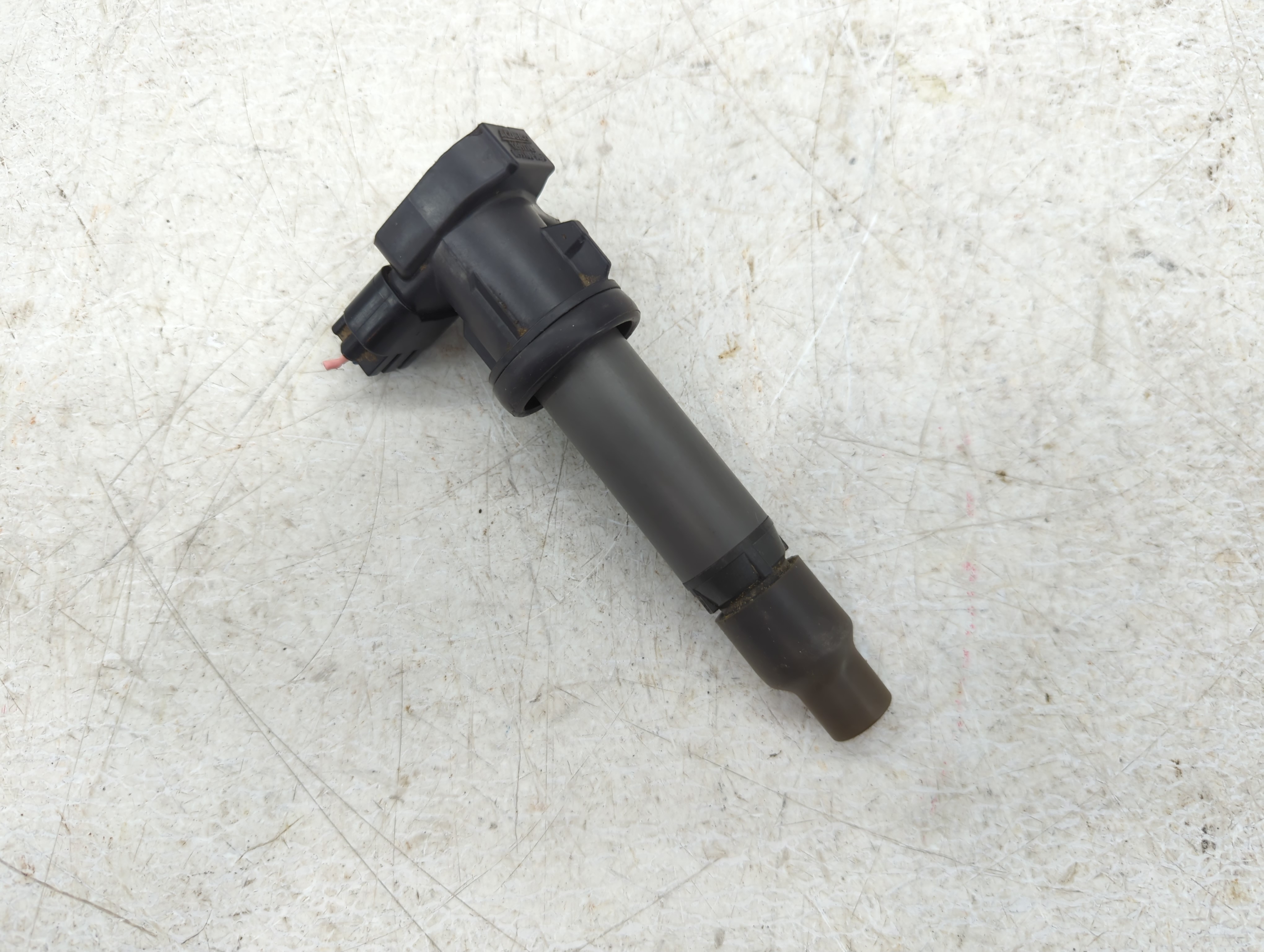 Picture of 2007-2011 Cadillac Dts Ignition Coil Igniter Pack 1094810