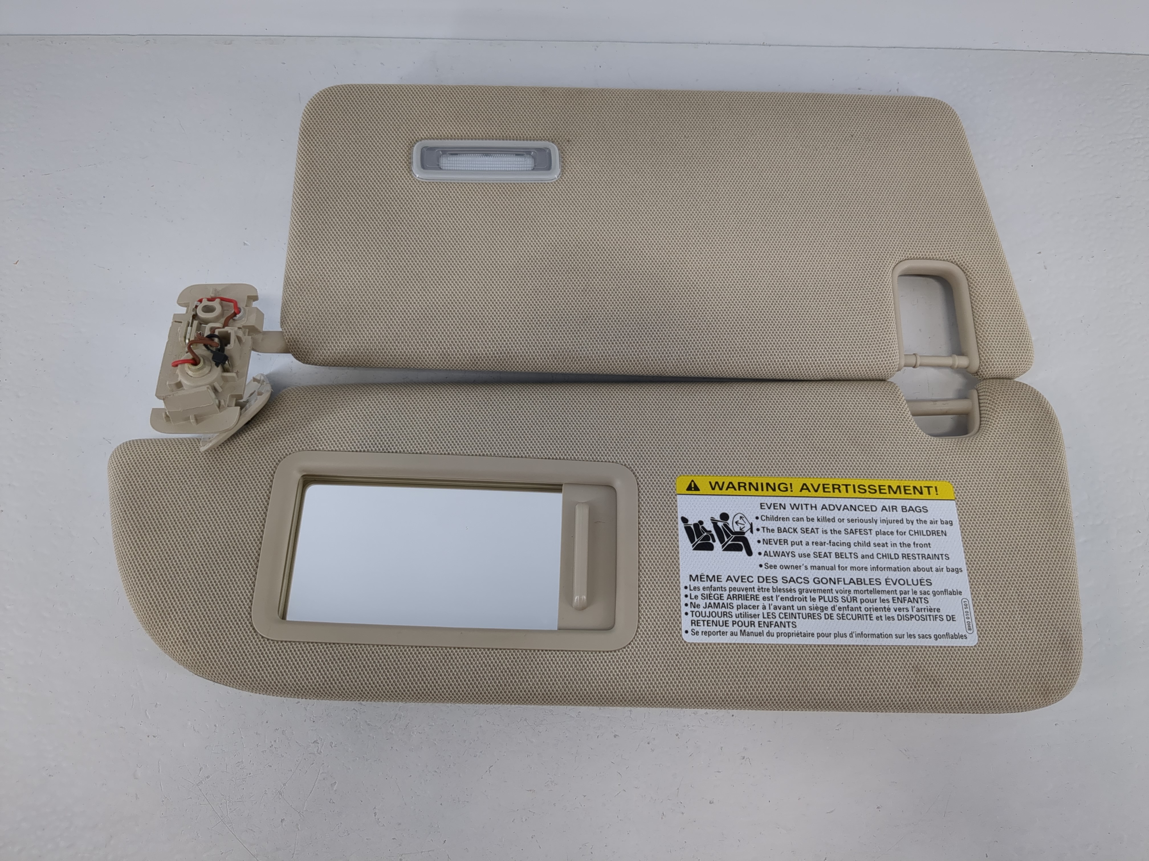 Picture of 2017-2020 Audi Q7 Passenger Sun Visor Mirror Right Sunvisor Light Beige 1094817