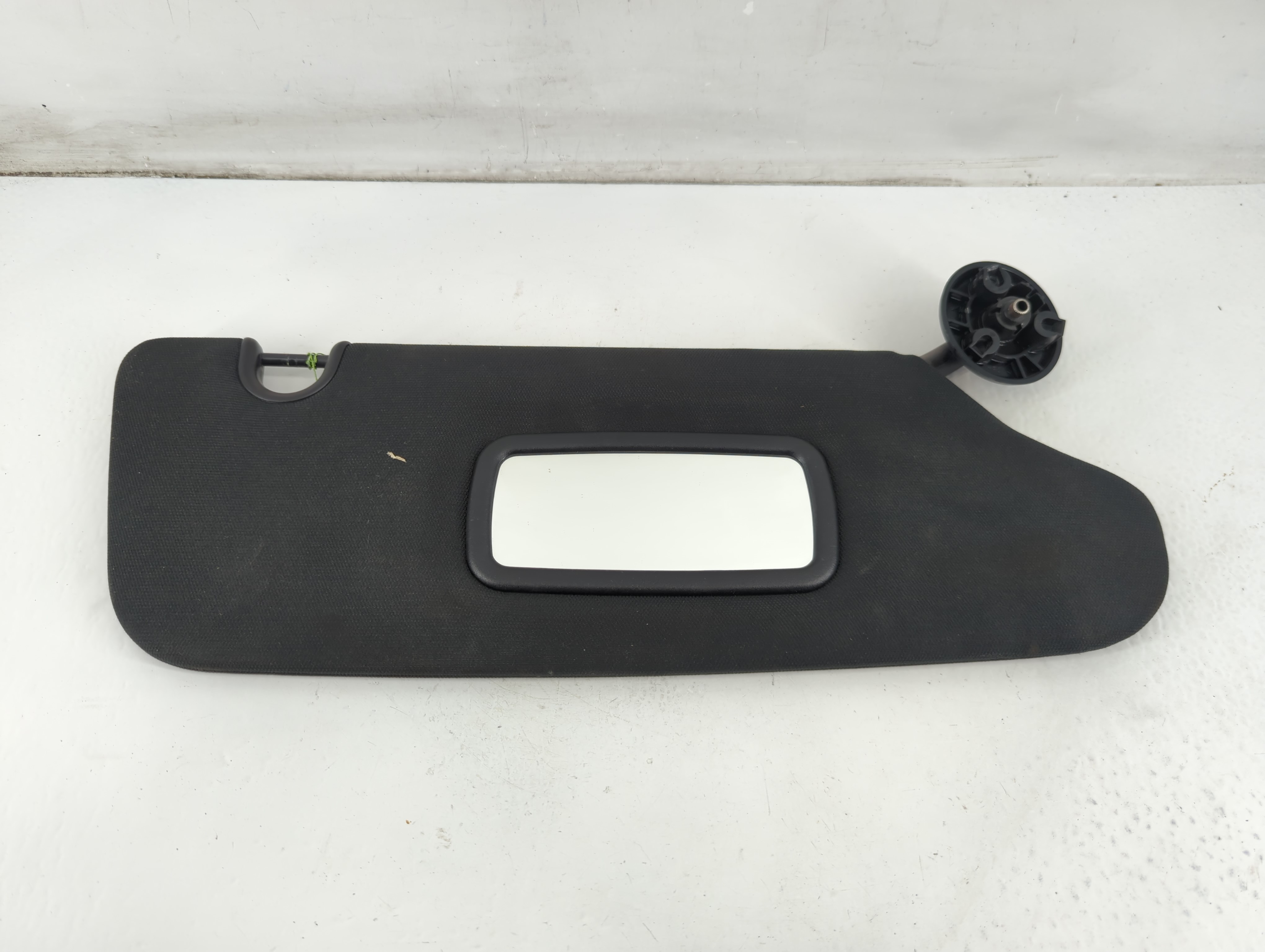 Picture of Dodge Caravan Passenger Sun Visor Mirror Right Sunvisor Black 1094847