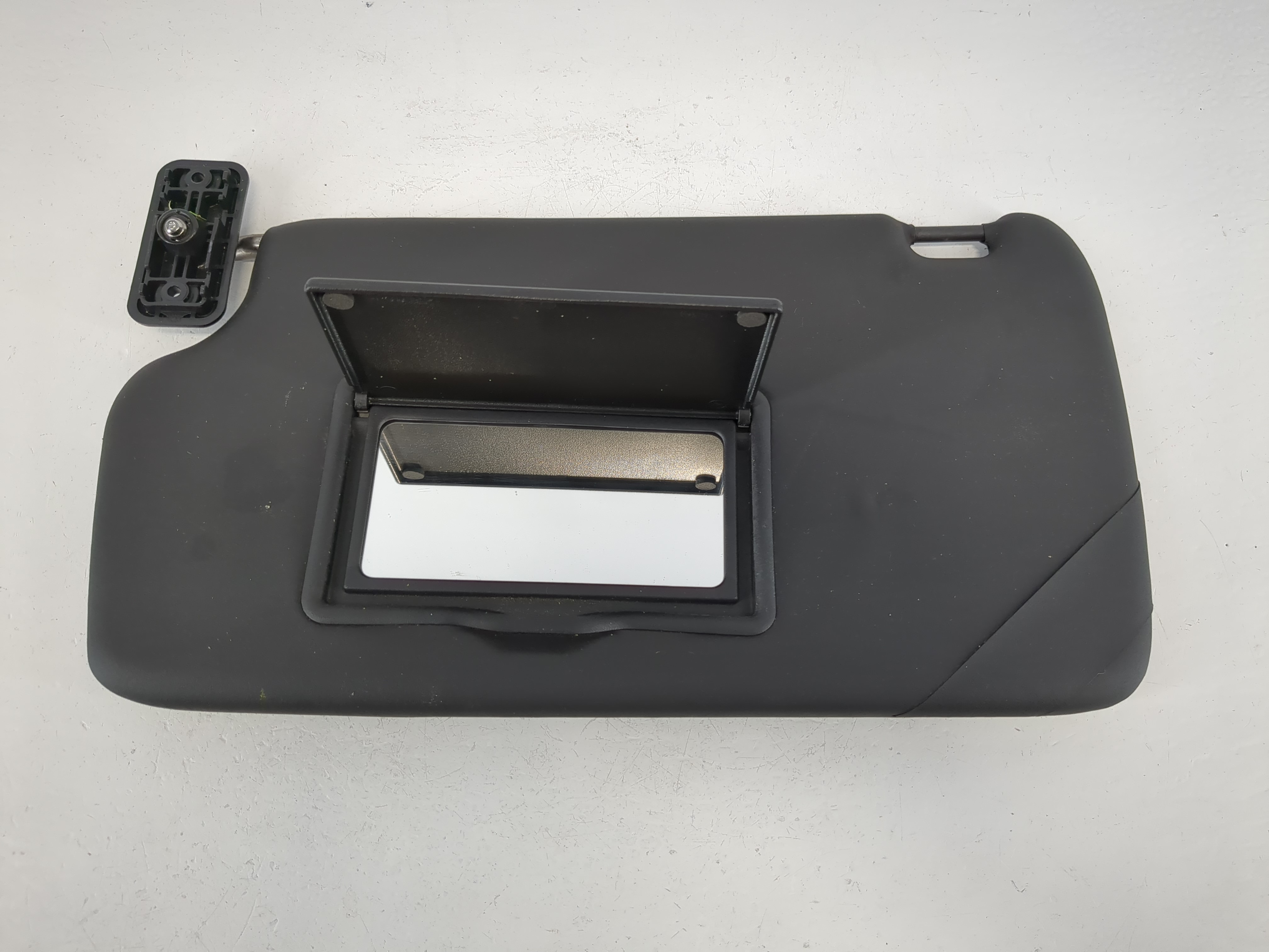 2014-2019 Ford Fiesta Driver Sun Visor Mirror Left Sunvisor Black 1094911 - Oemusedautoparts1.com