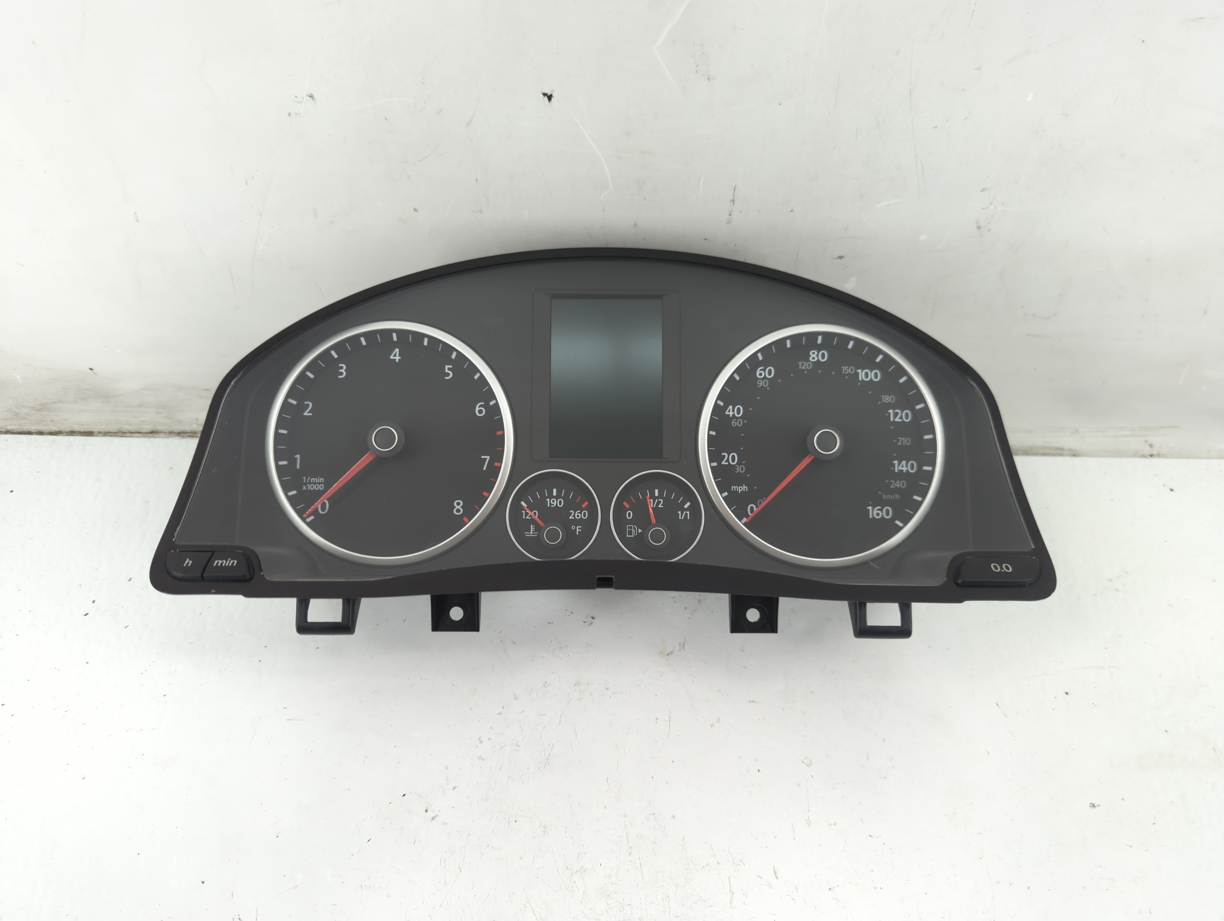 2009-2009 Volkswagen Tiguan Speedometer Instrument Cluster Gauges 100667 1094943 - Oemusedautoparts1.com
