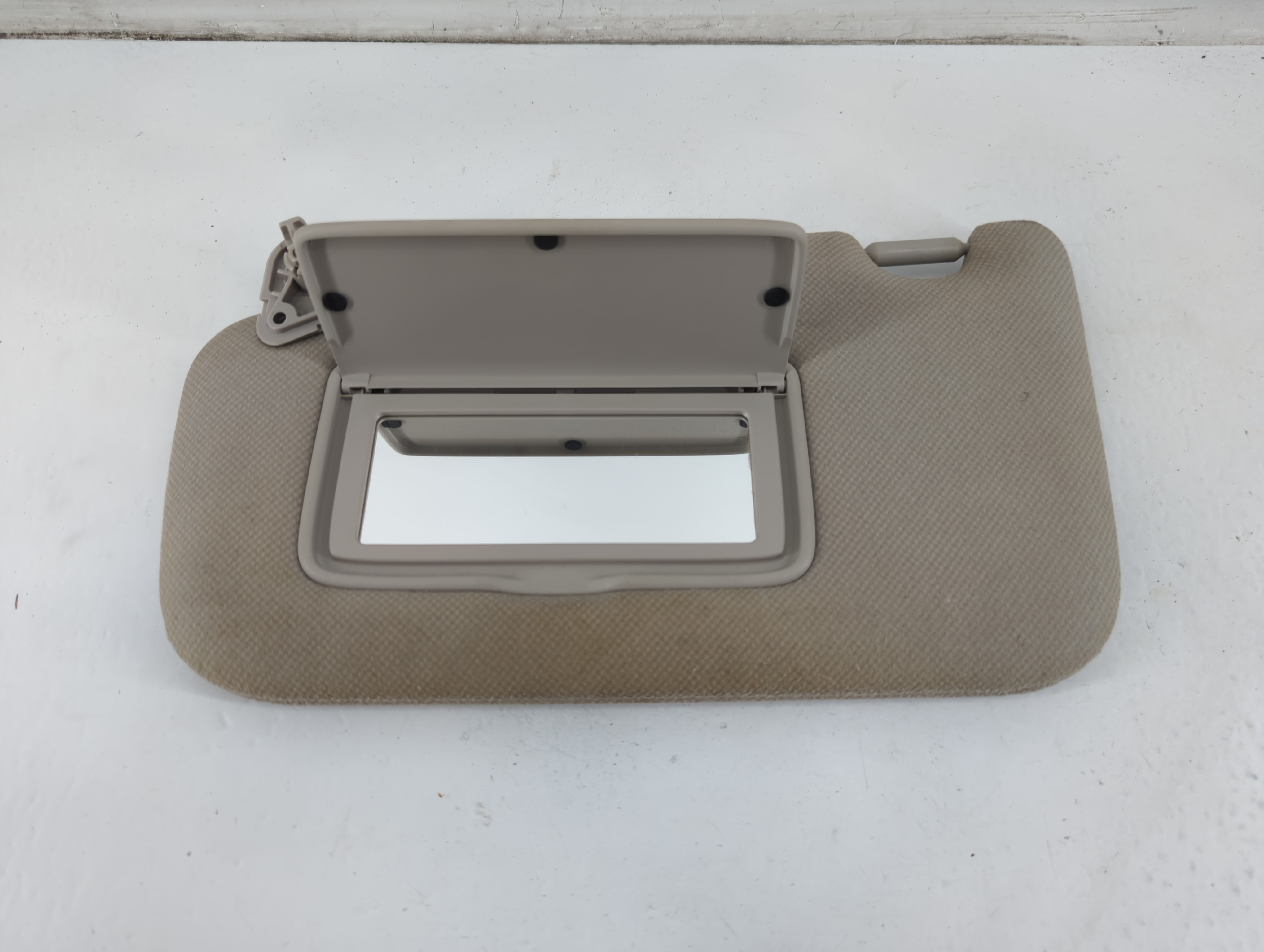 Picture of 2013-2019 Nissan Sentra Driver Sun Visor Mirror Left Sunvisor Light Tan 1094983