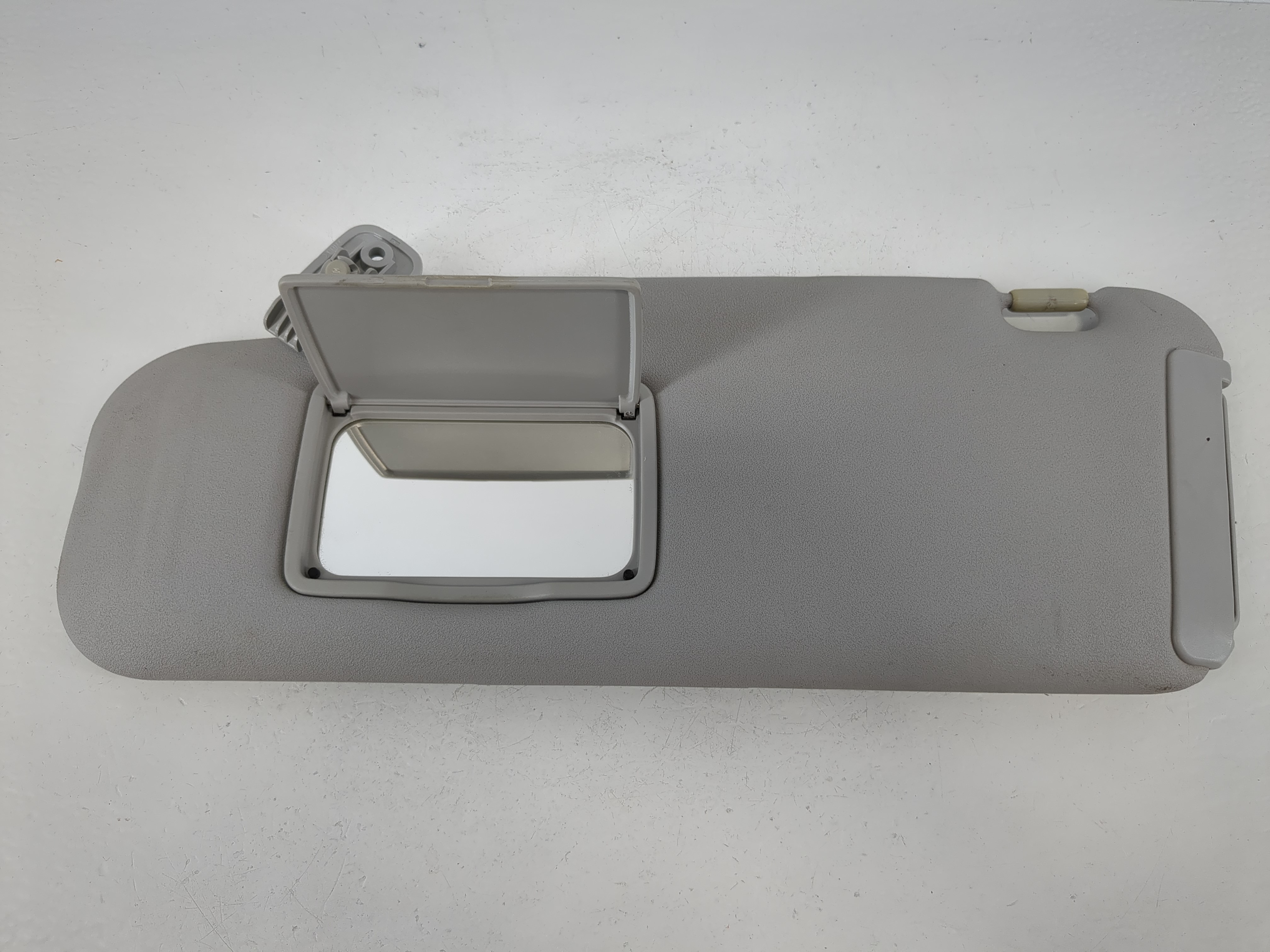 2007-2009 Mazda Cx-7 Driver Sun Visor Mirror Left Sunvisor Grey 1095031 - Oemusedautoparts1.com