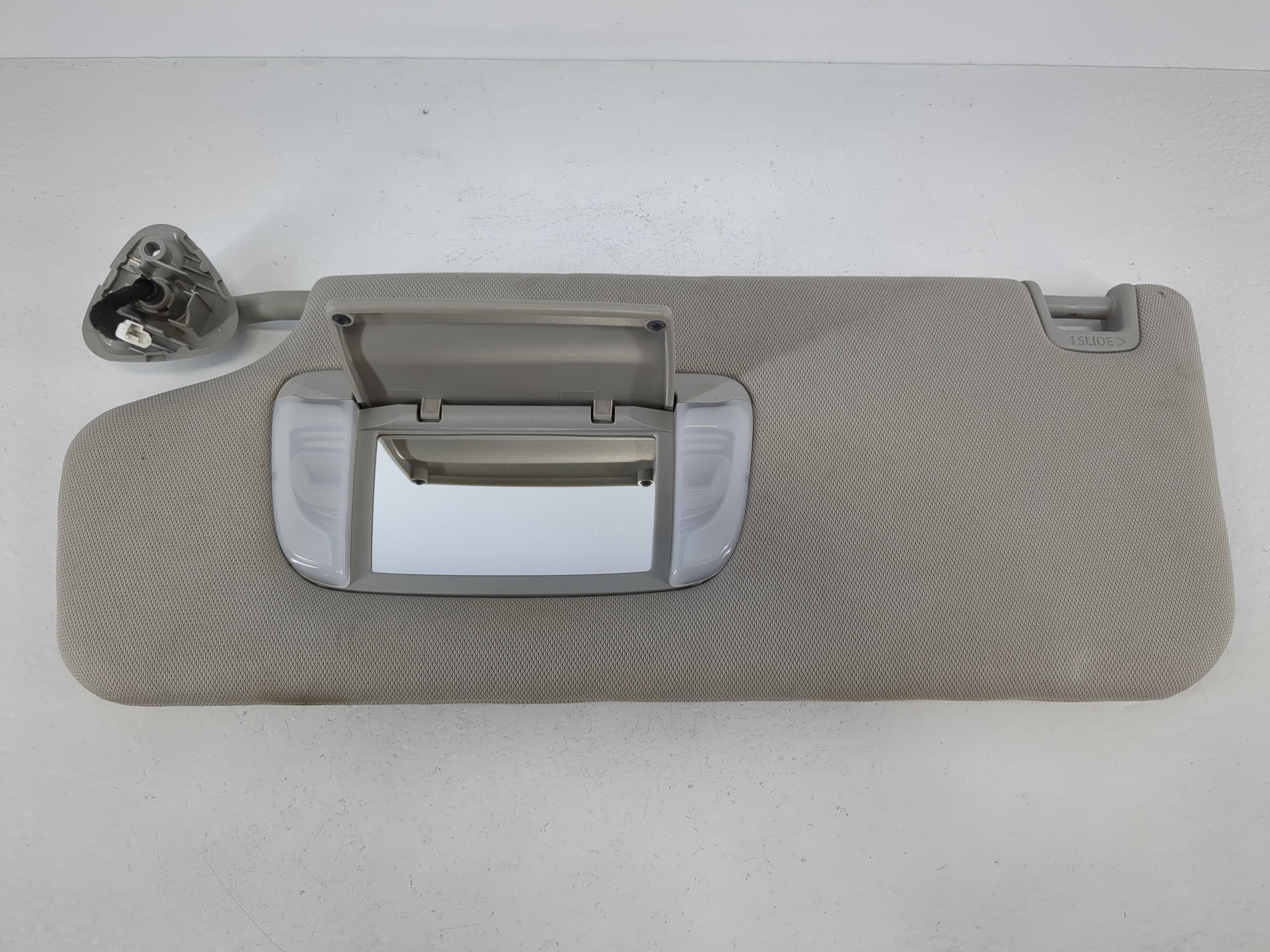 2015-2020 Toyota Sienna Driver Sun Visor Mirror Left Sunvisor Grey 1095041 - Oemusedautoparts1.com