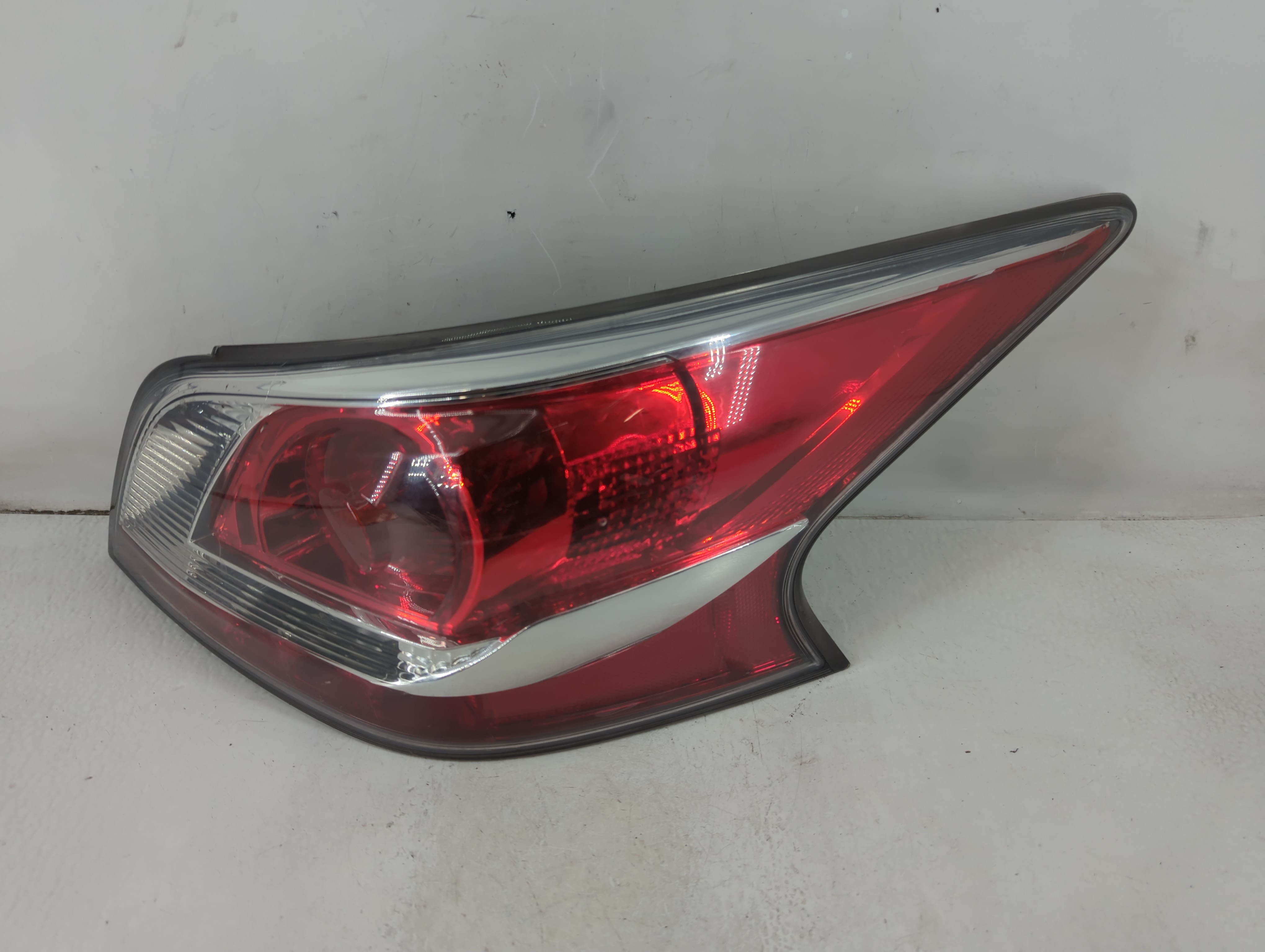 Tail Lights 2014 NISSAN ALTIMA - Oemusedautoparts1.com