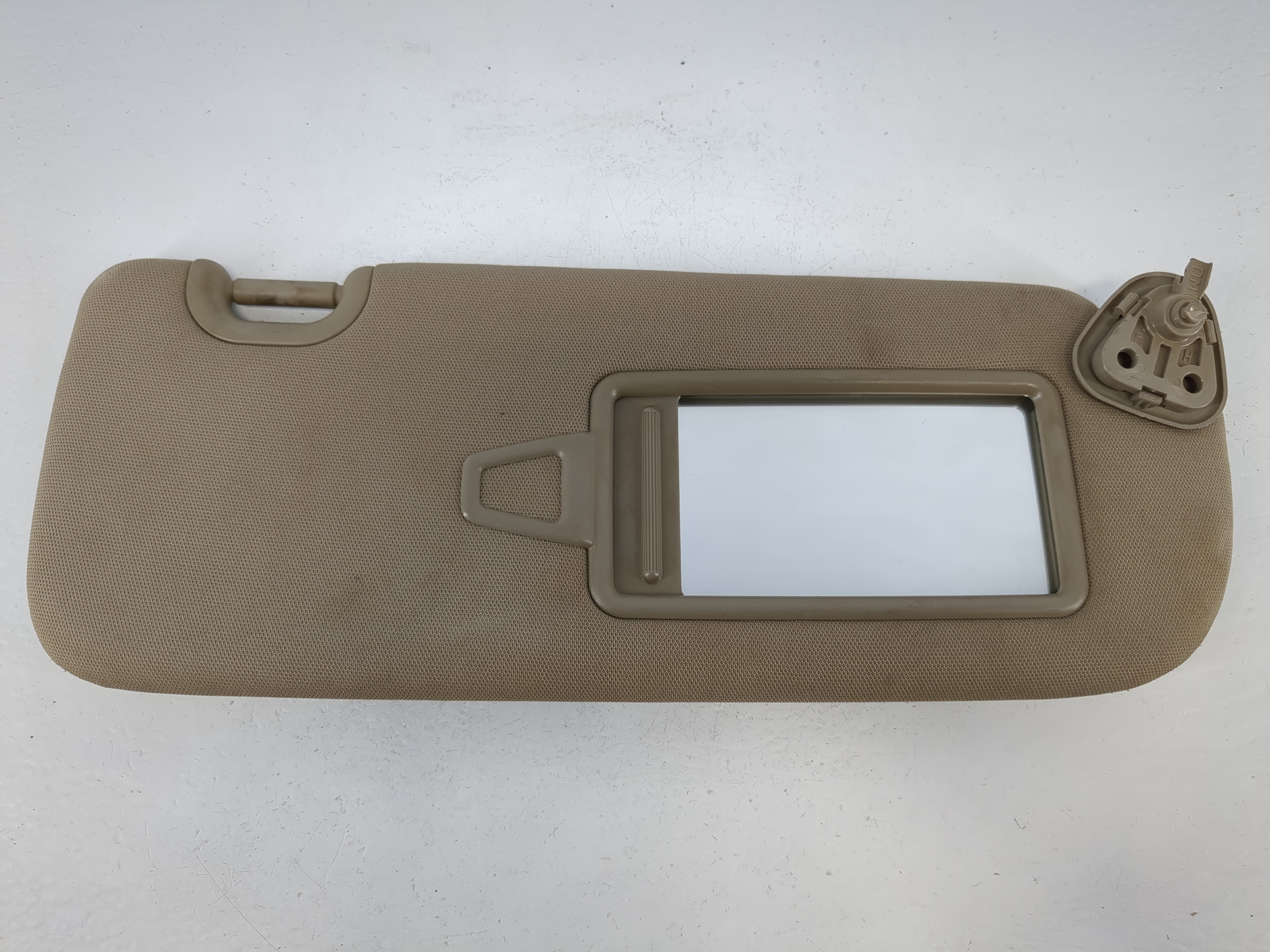 2013-2019 Hyundai Santa Fe Passenger Sun Visor Mirror Right Sunvisor 1095087 - Oemusedautoparts1.com