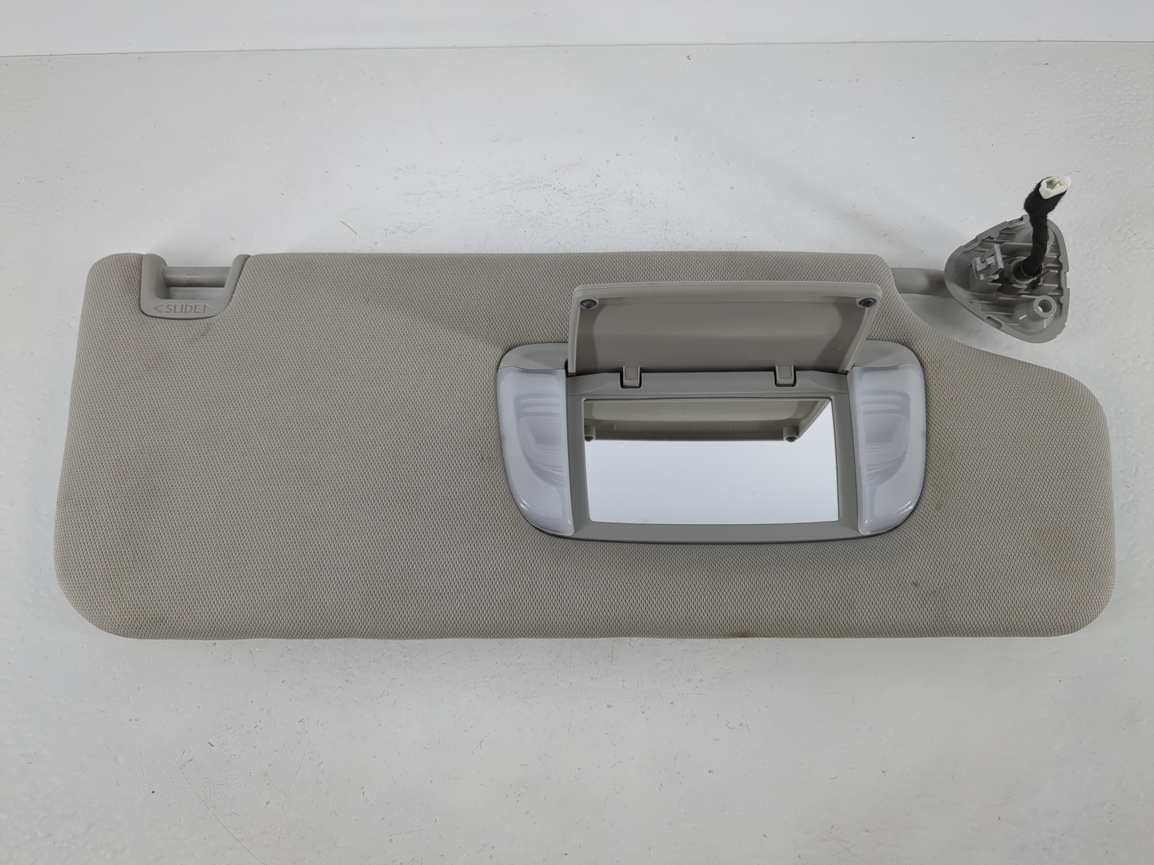 2015-2020 Toyota Sienna Passenger Sun Visor Mirror Right Sunvisor Gray 1095109 - Oemusedautoparts1.com