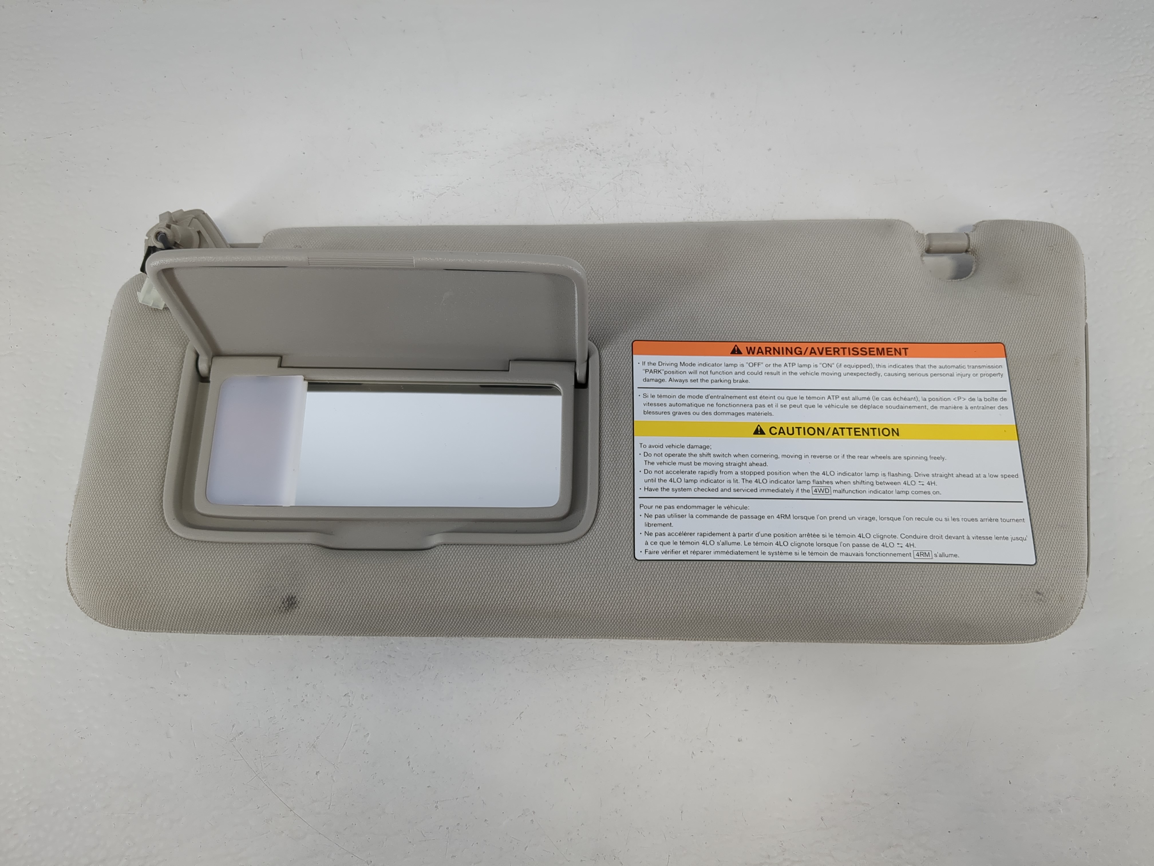 2011-2013 Infiniti Qx56 Driver Sun Visor Mirror Left Sunvisor Grey 1095181 - Oemusedautoparts1.com