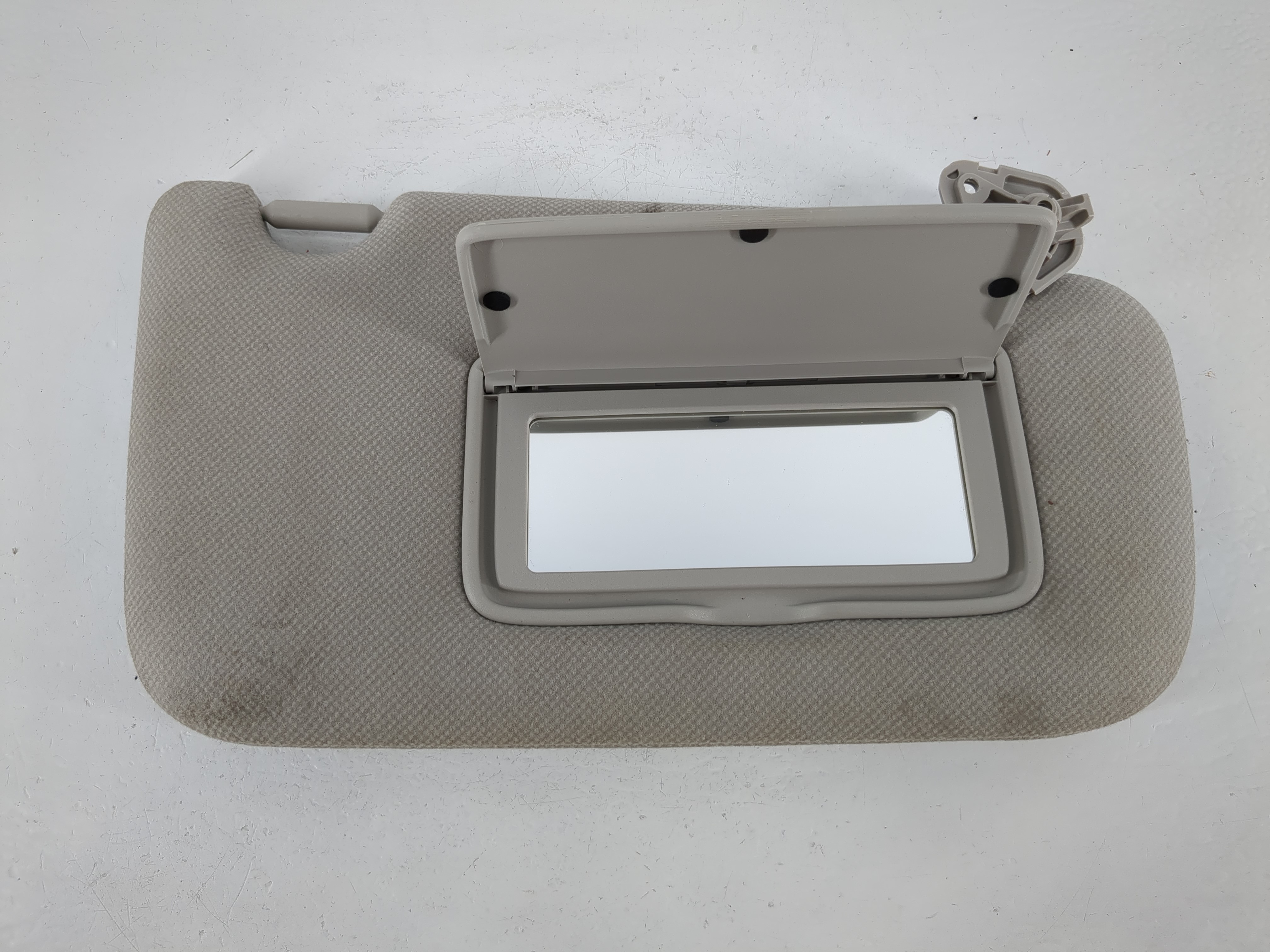 Picture of 2013-2019 Nissan Sentra Passenger Sun Visor Mirror Right Sunvisor Grey 1095199