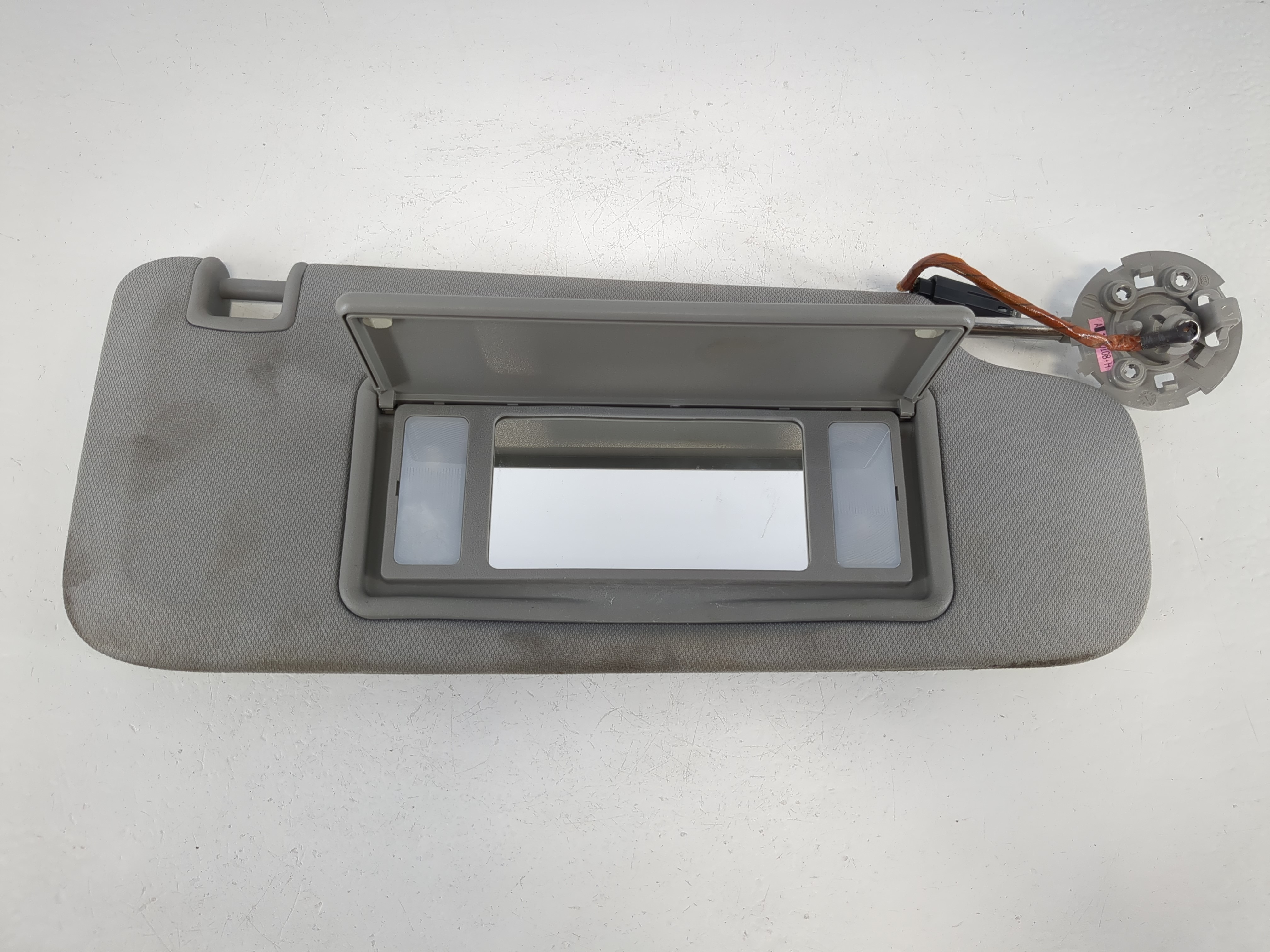 2016-2020 Kia Optima Passenger Sun Visor Mirror Right Sunvisor Grey 1095208 - Oemusedautoparts1.com