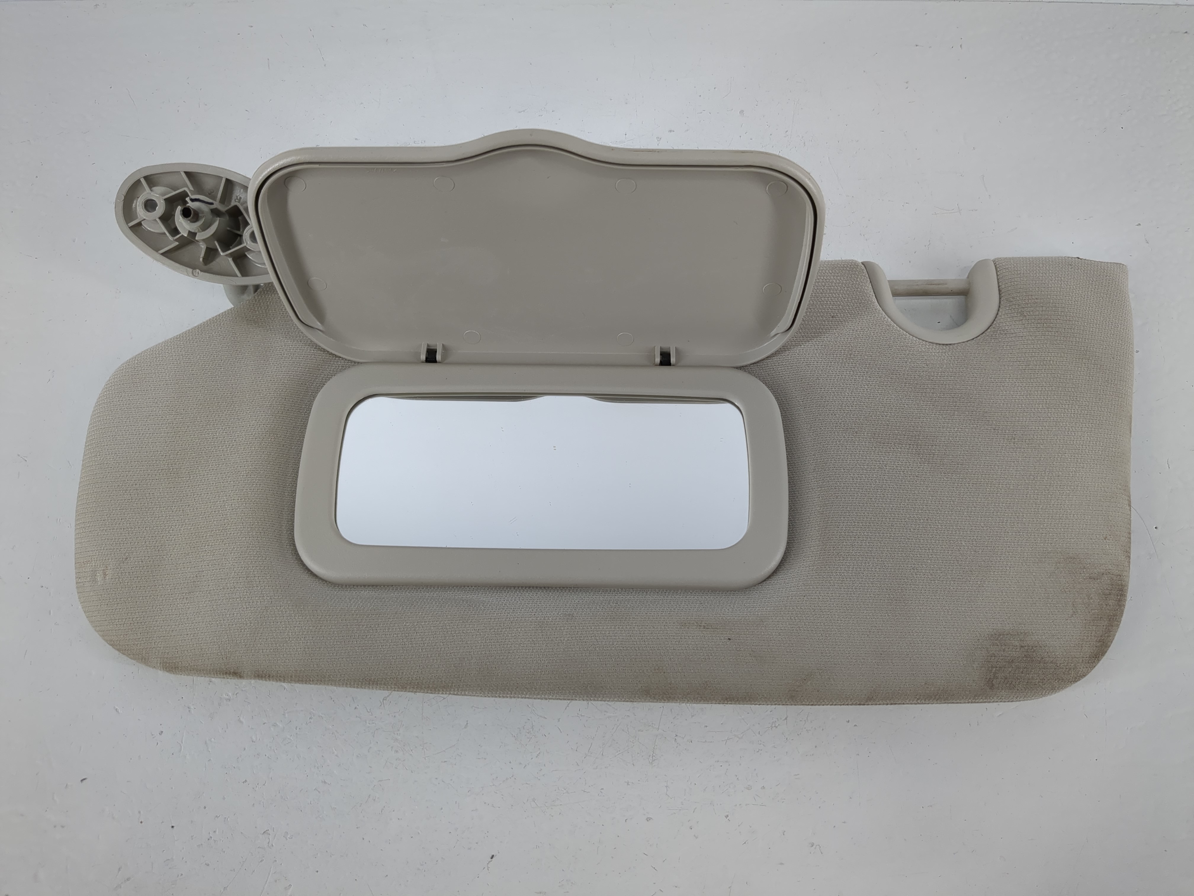 2010-2017 Jeep Compass Driver Sun Visor Mirror Left Sunvisor Grey 1095227 - Oemusedautoparts1.com