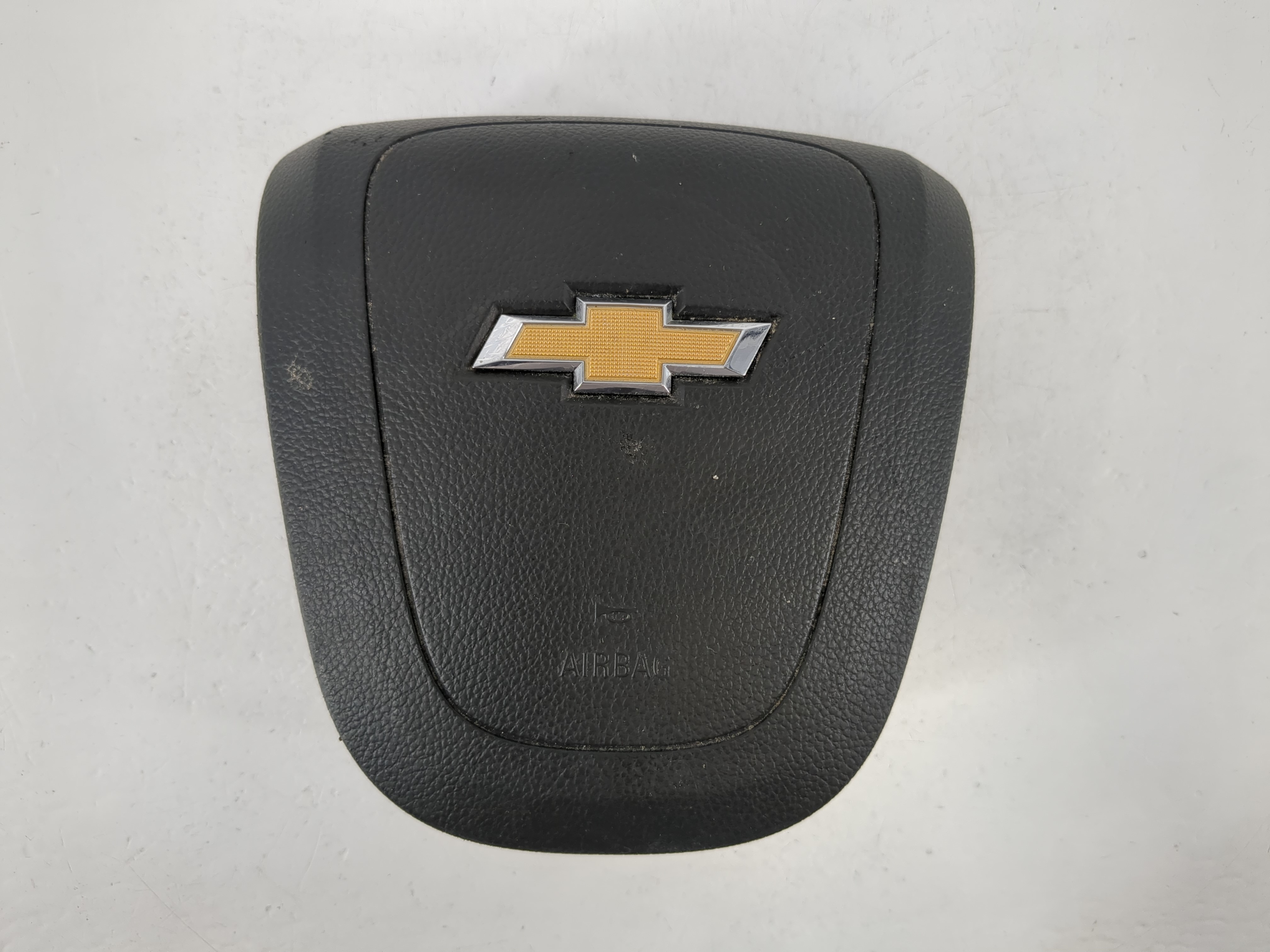 2016-2017 Chevrolet Cruze Air Bag Driver Left Steering Wheel Mounted 1095233 - Oemusedautoparts1.com