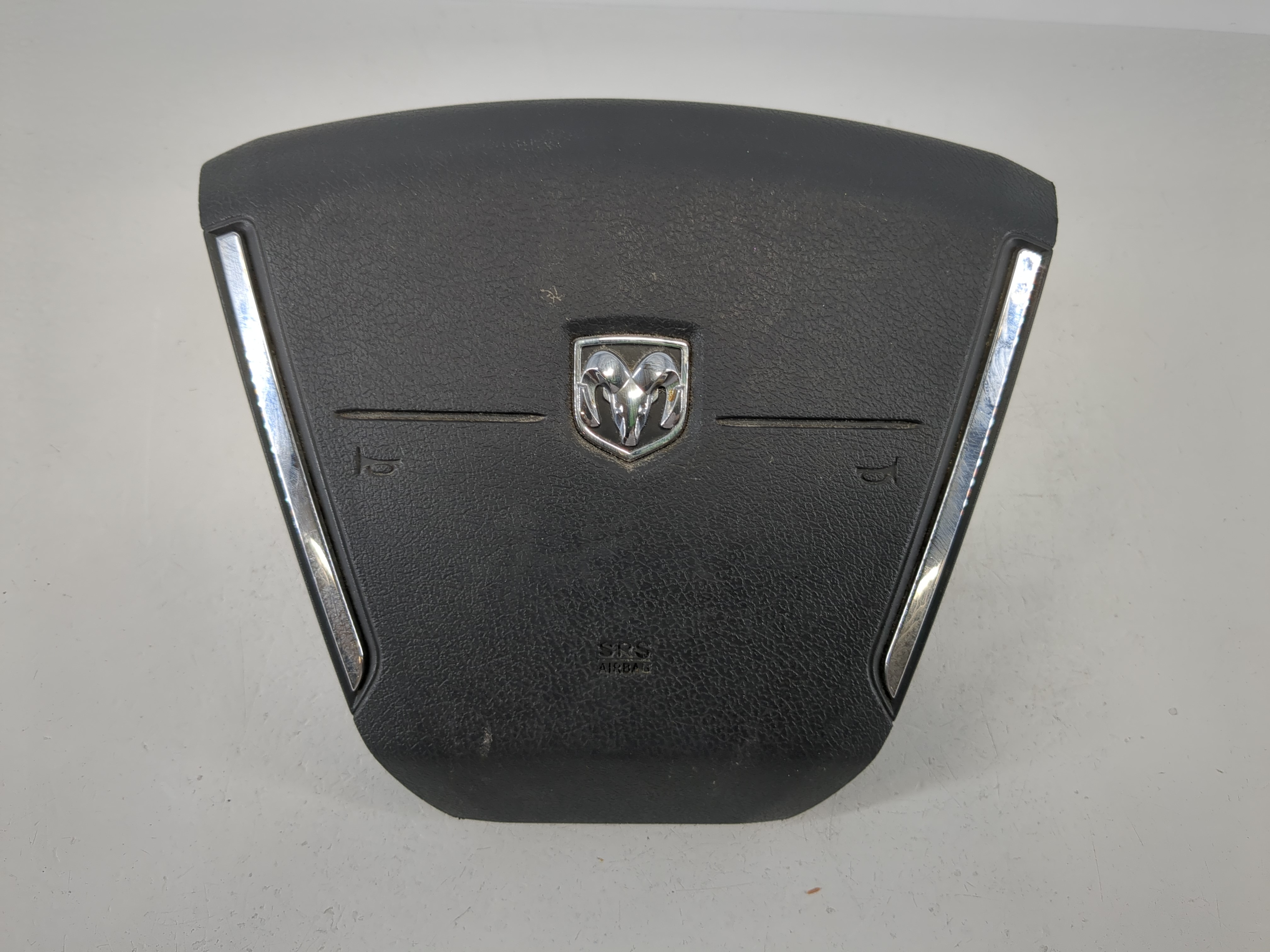 2010-2012 Dodge Caliber Air Bag Driver Left Steering Wheel Mounted 1095238 - Oemusedautoparts1.com
