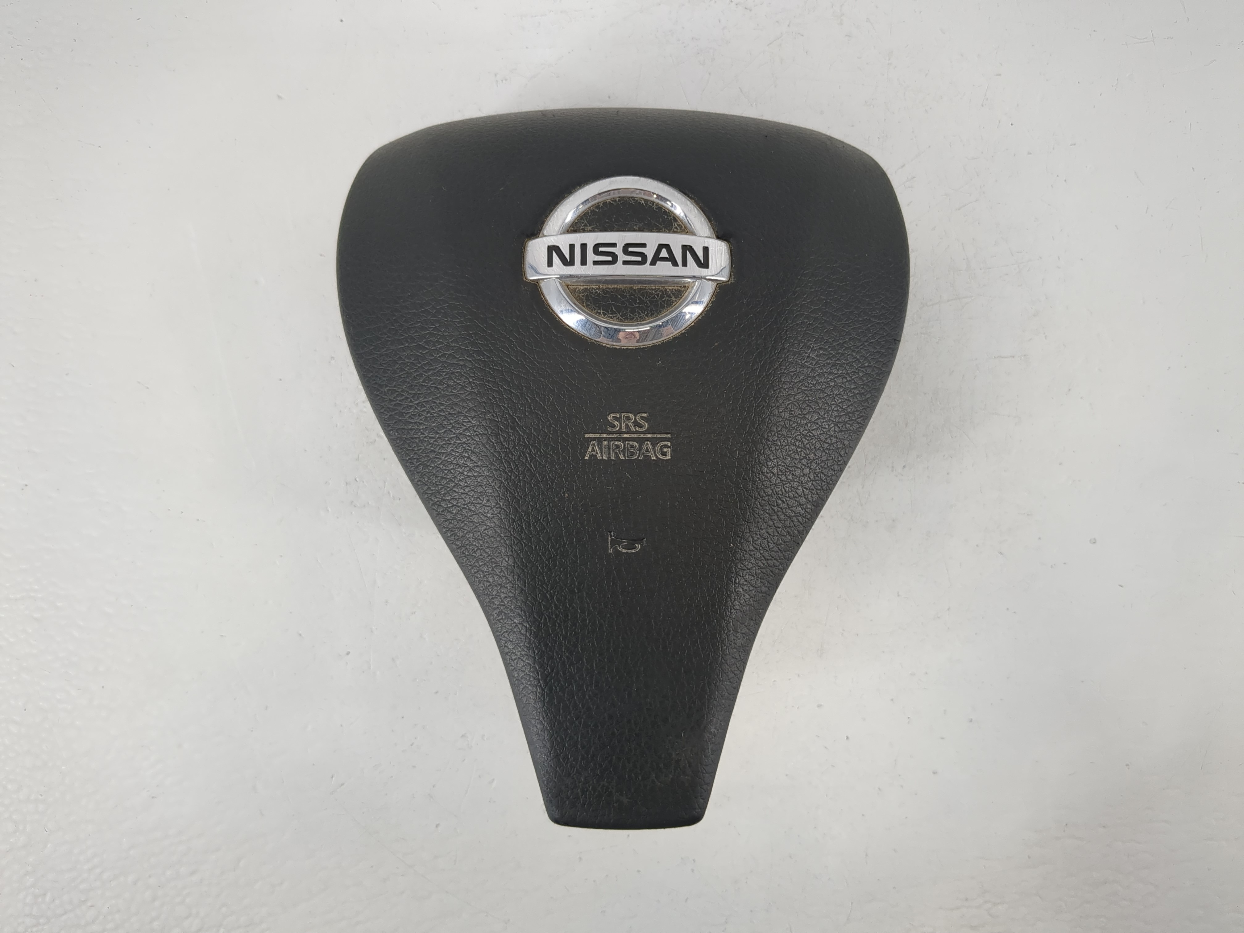 Picture of 2013-2018 Nissan Altima Air Bag Driver Left Steering Wheel Mounted 1095281